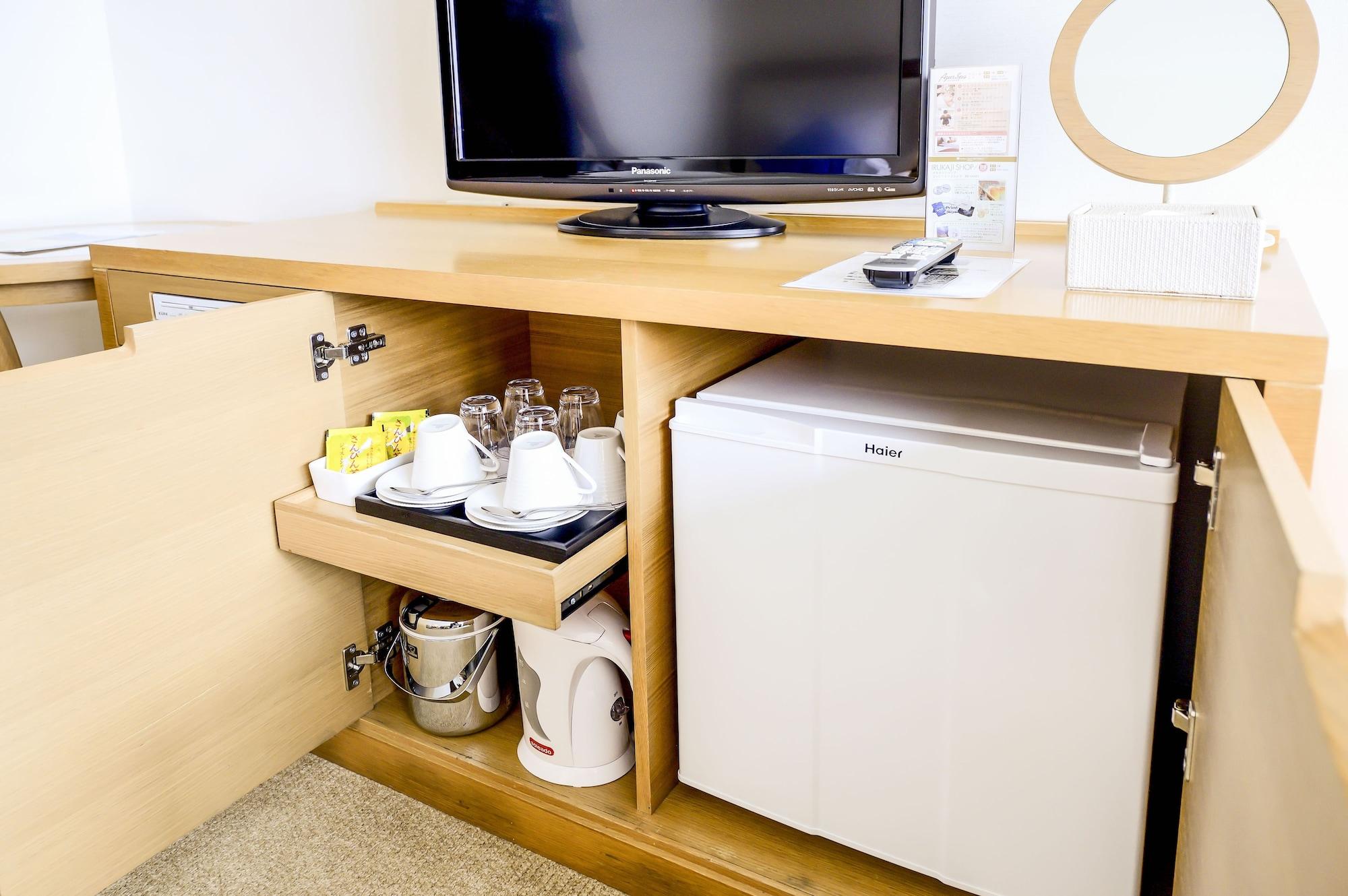 Twin Deluxe Two Beds