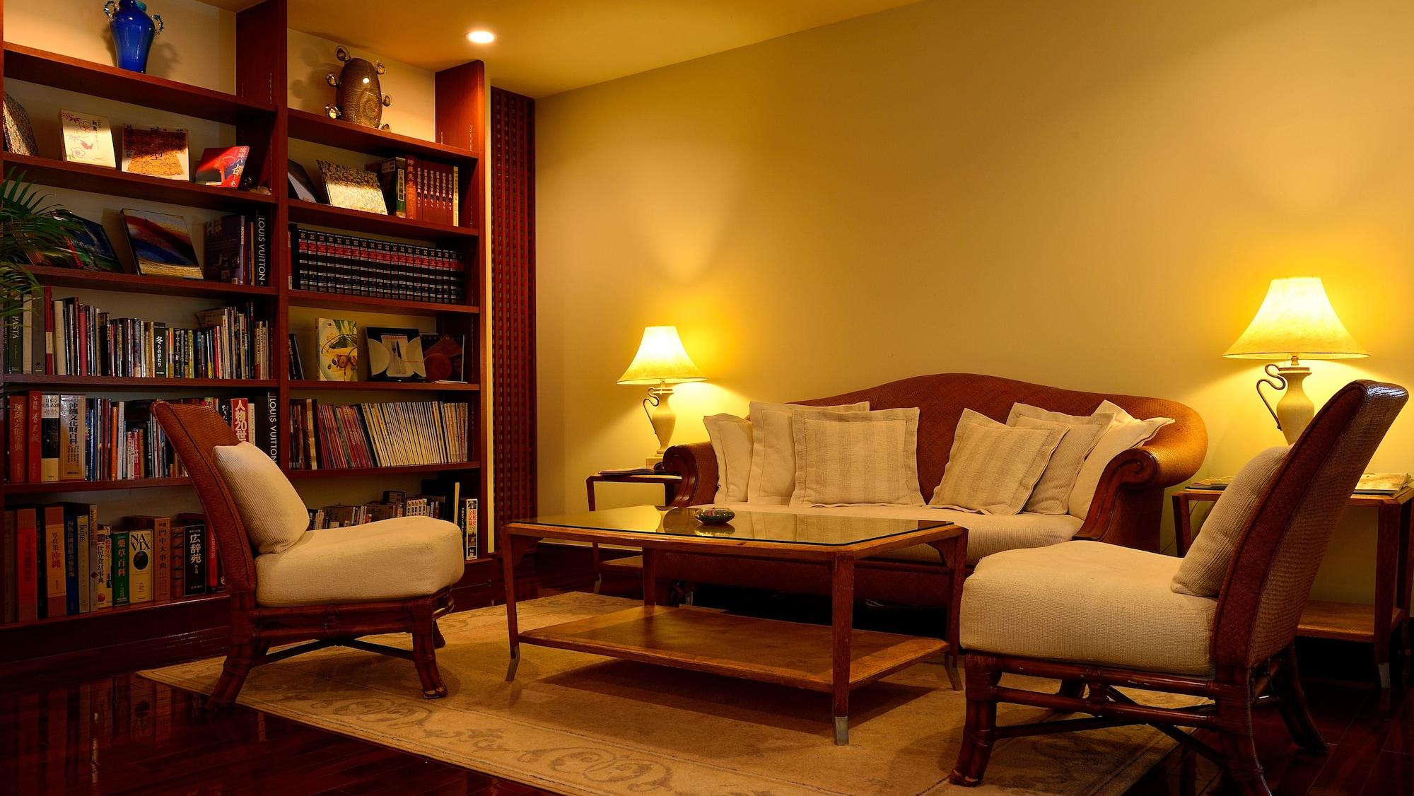 Double Club King Bed