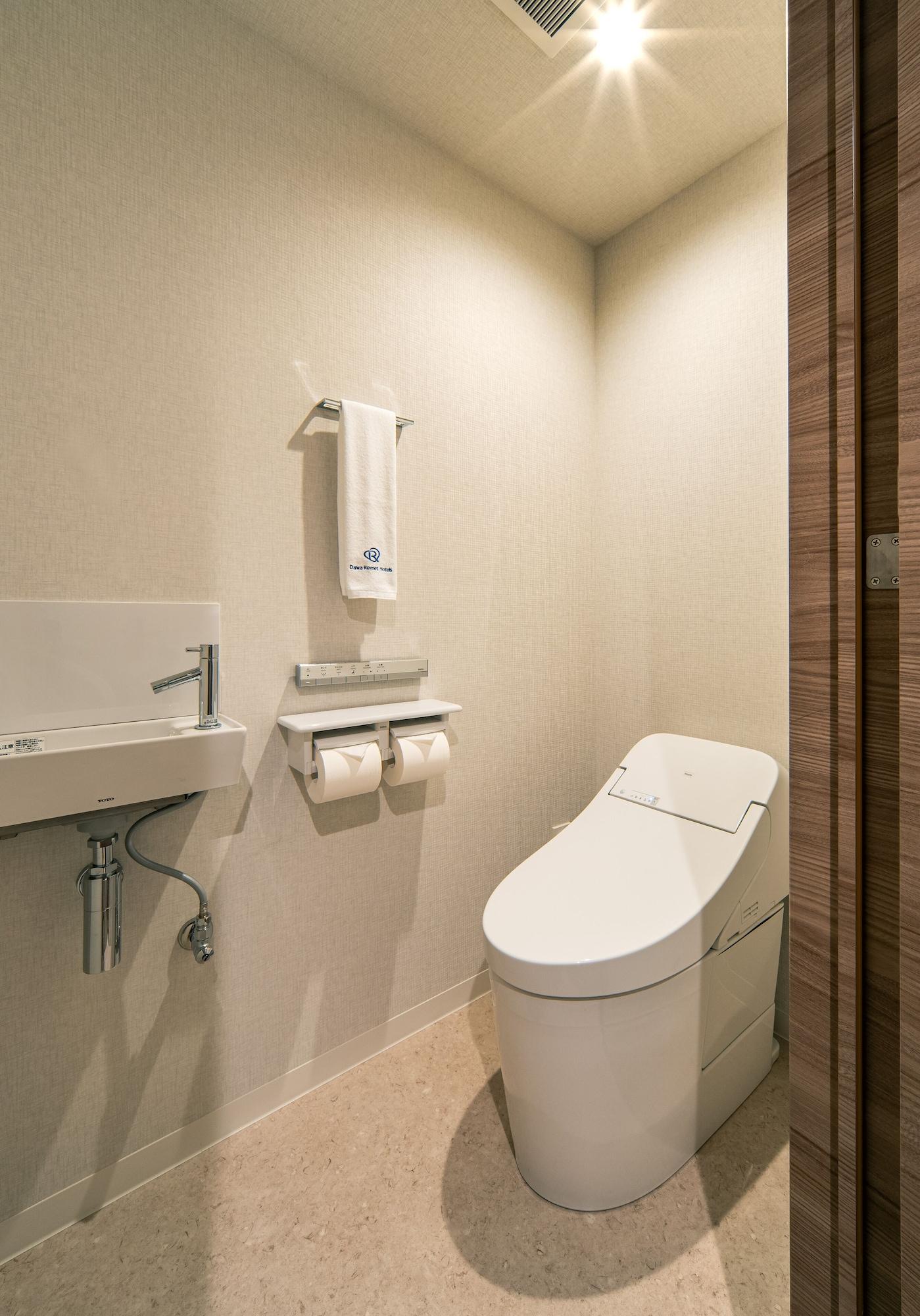 Twin Deluxe Two Beds