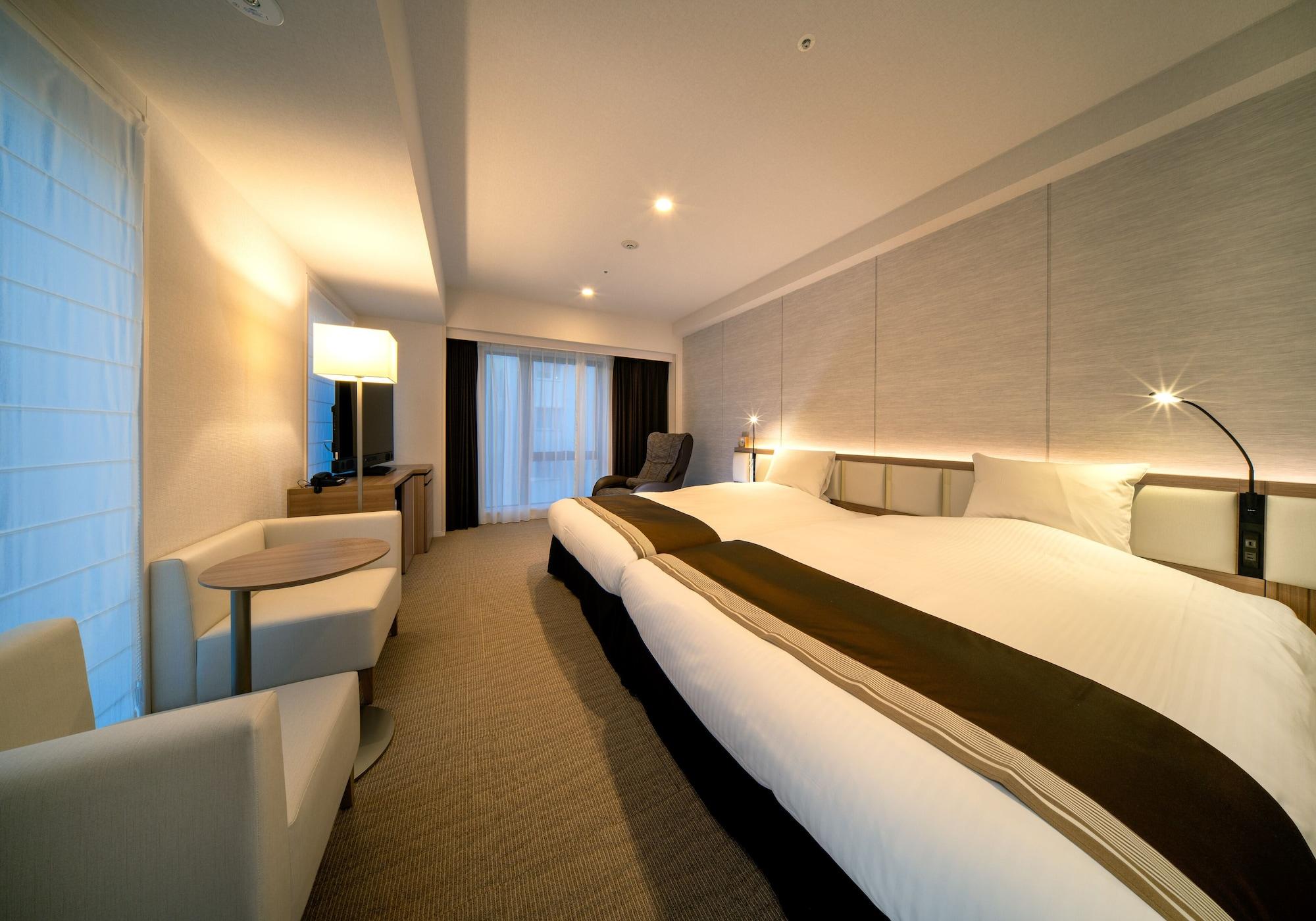 Twin Deluxe Two Beds