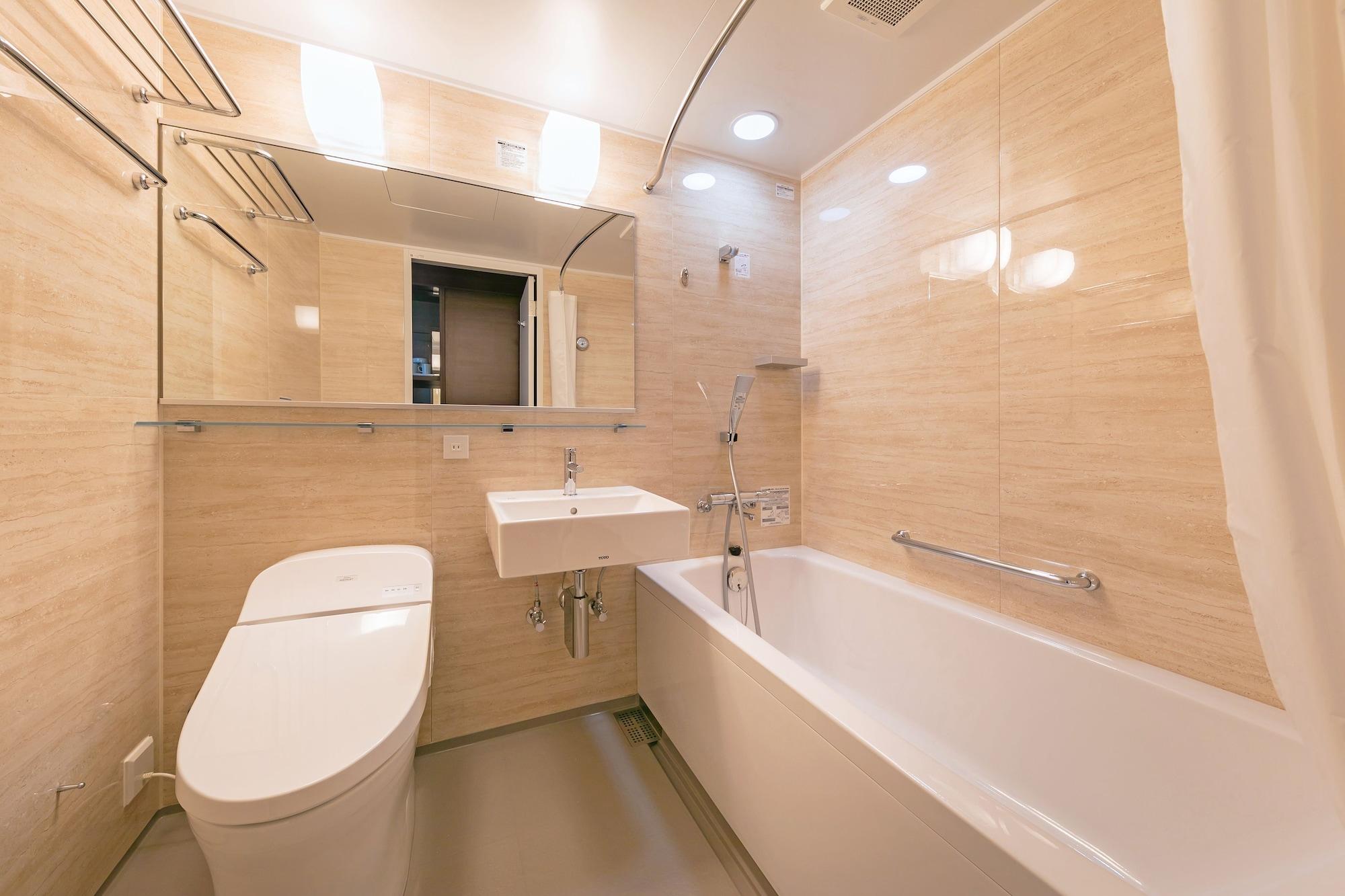 Double Superior Ocean View