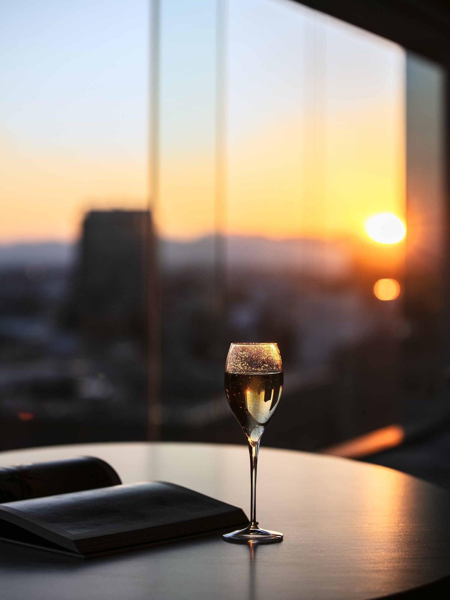 Double Superior Non Smoking