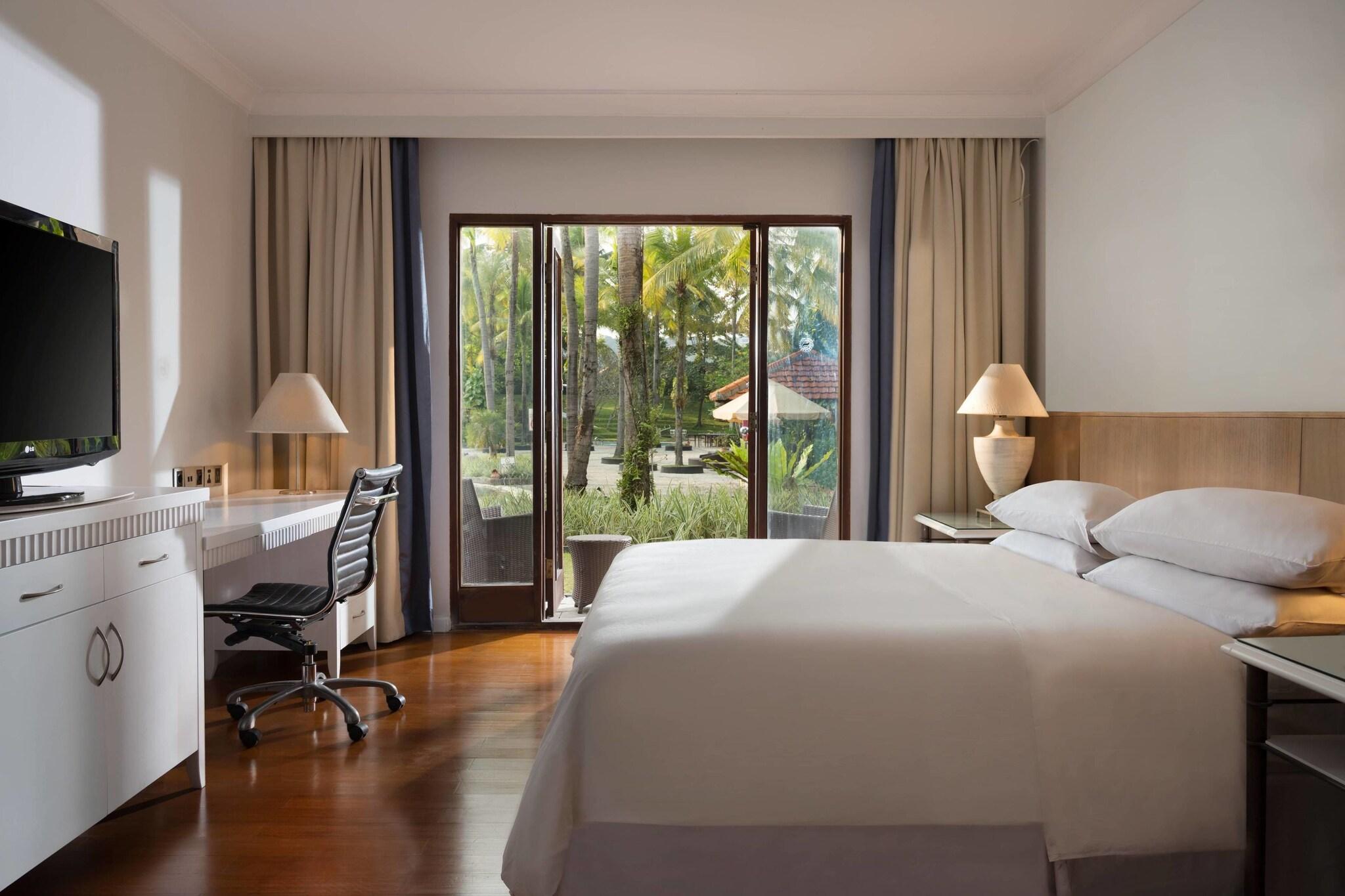 Double King Size Bed