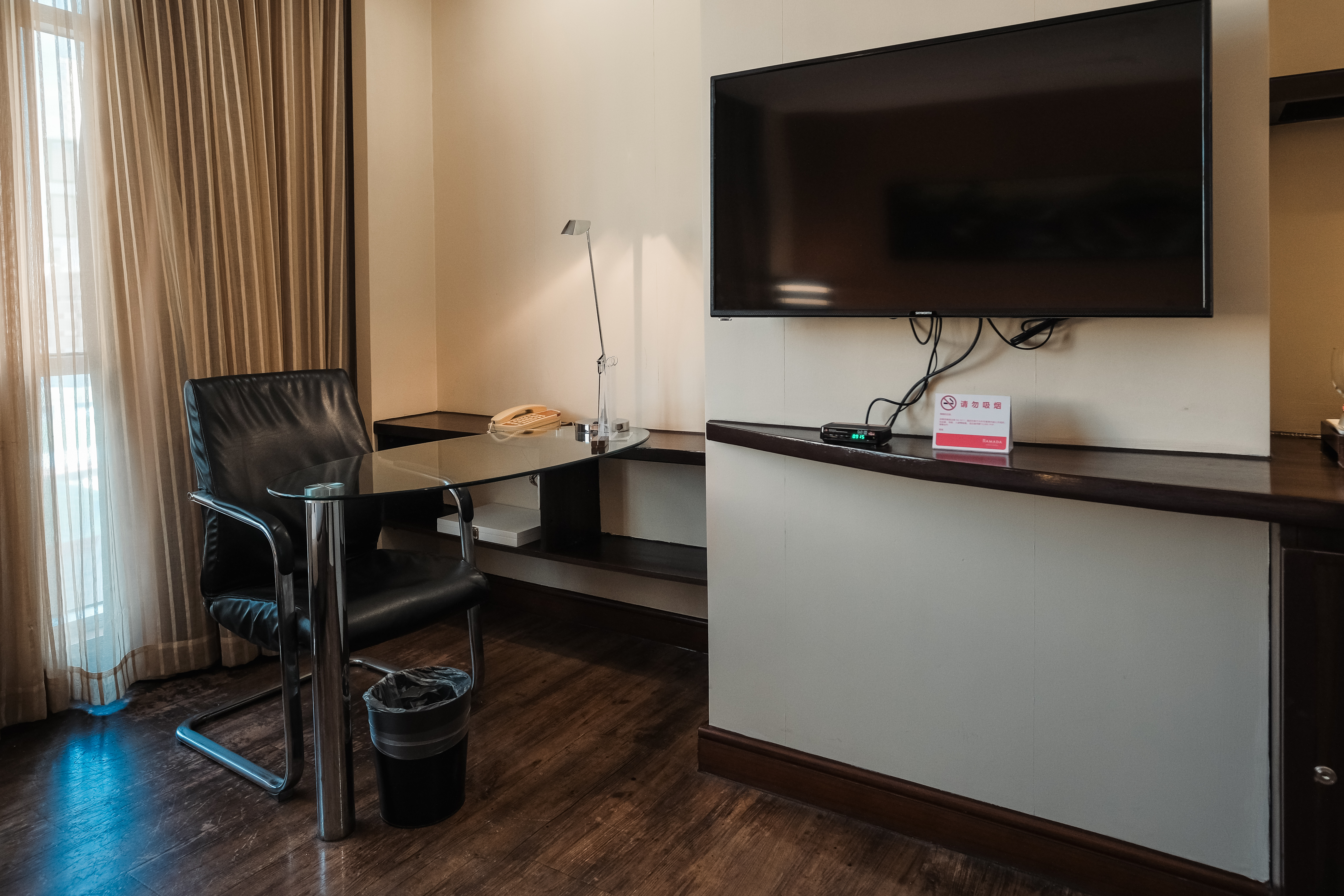 Double or Twin Executive