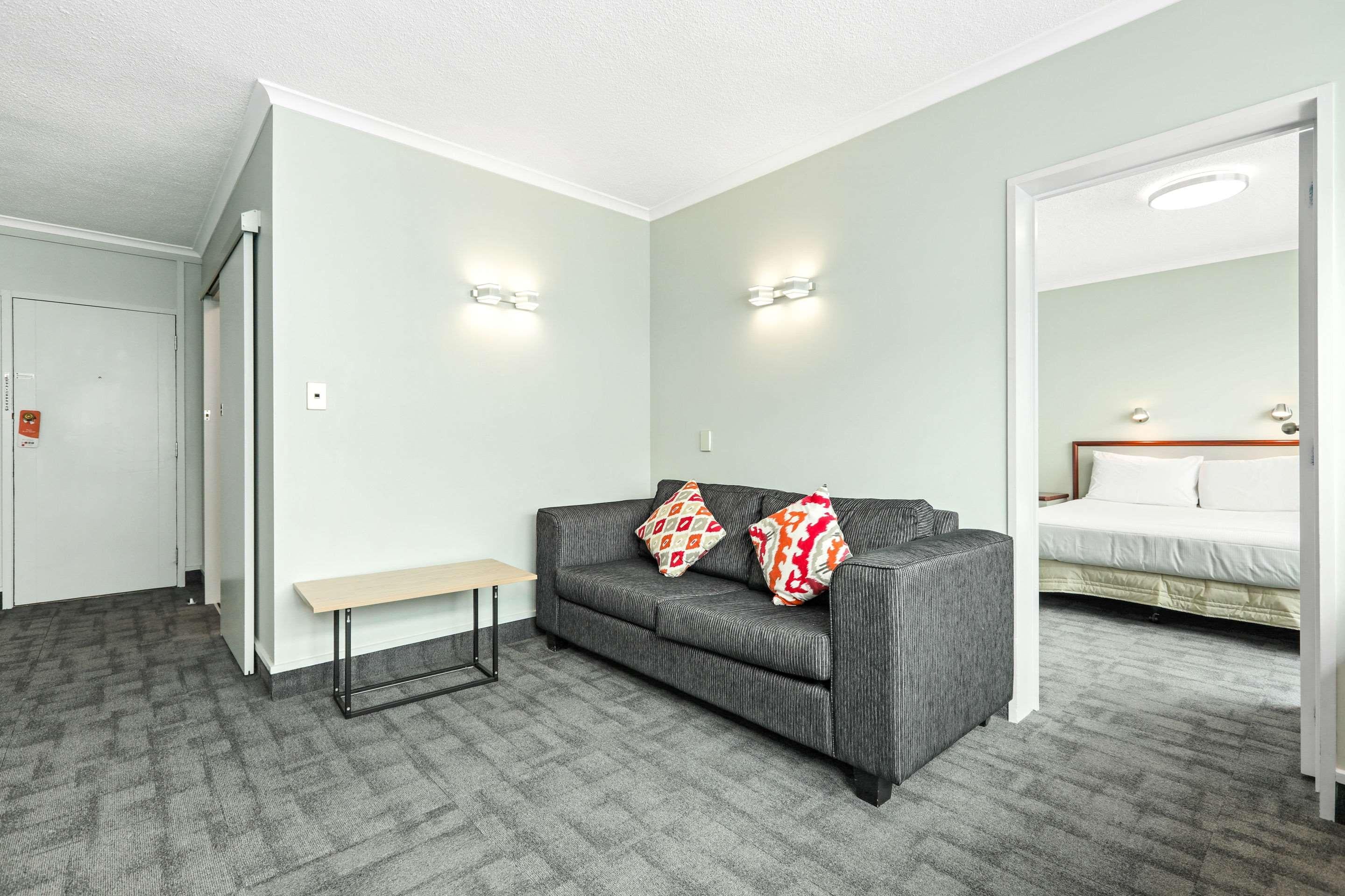 Suite King Bed Non Smoking