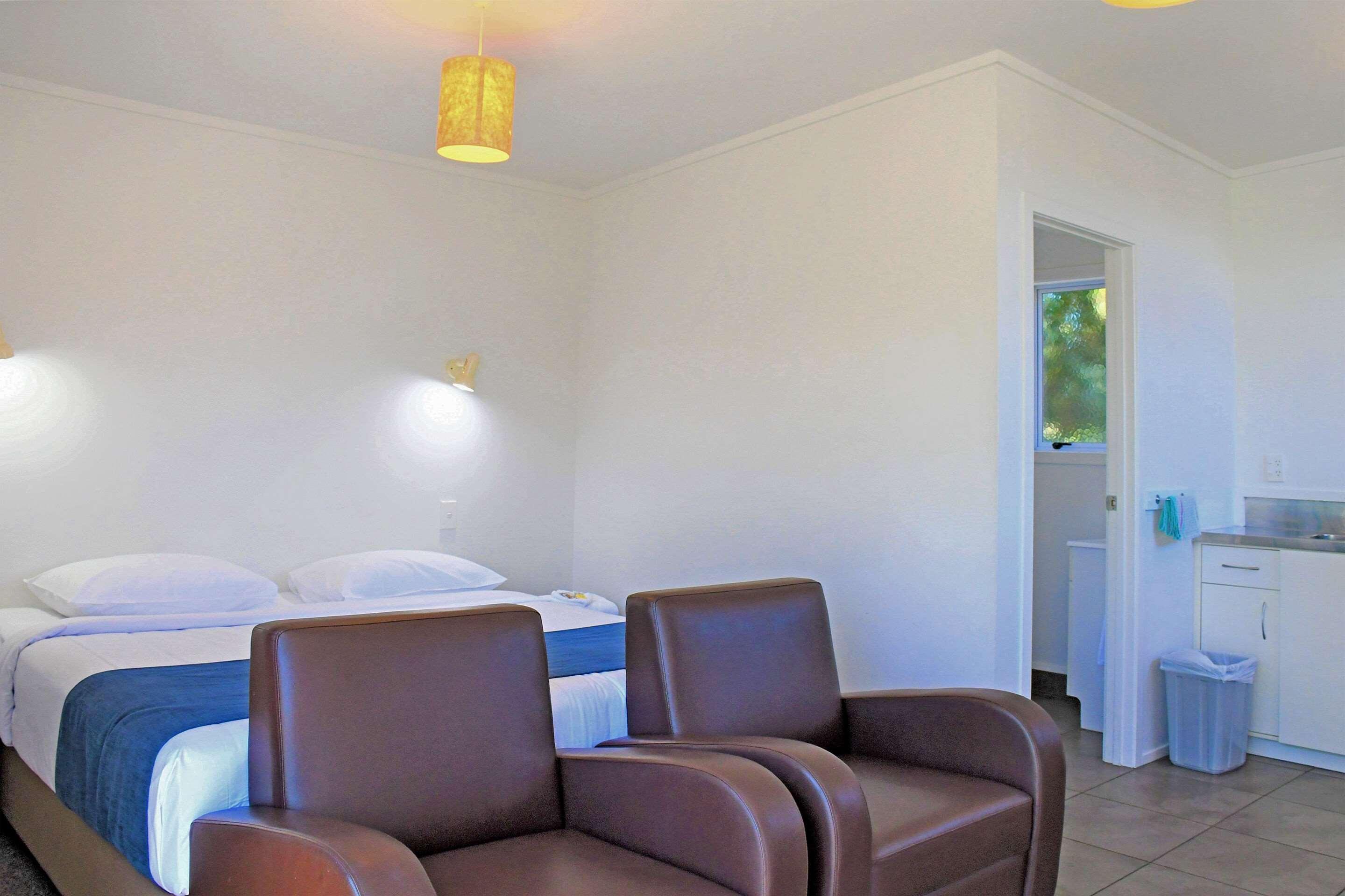 Double King Bed Non Smoking