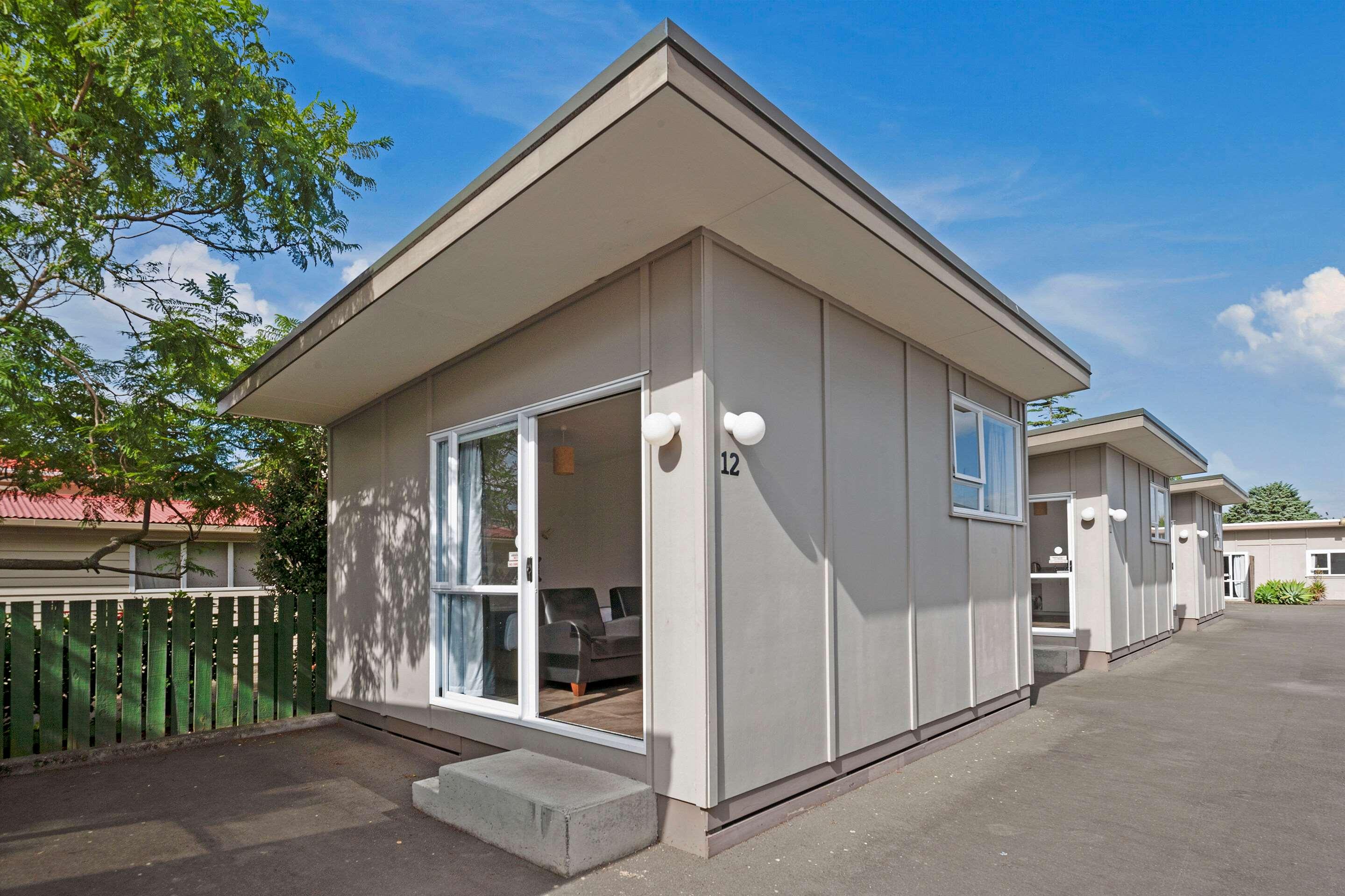 Double King Bed Non Smoking