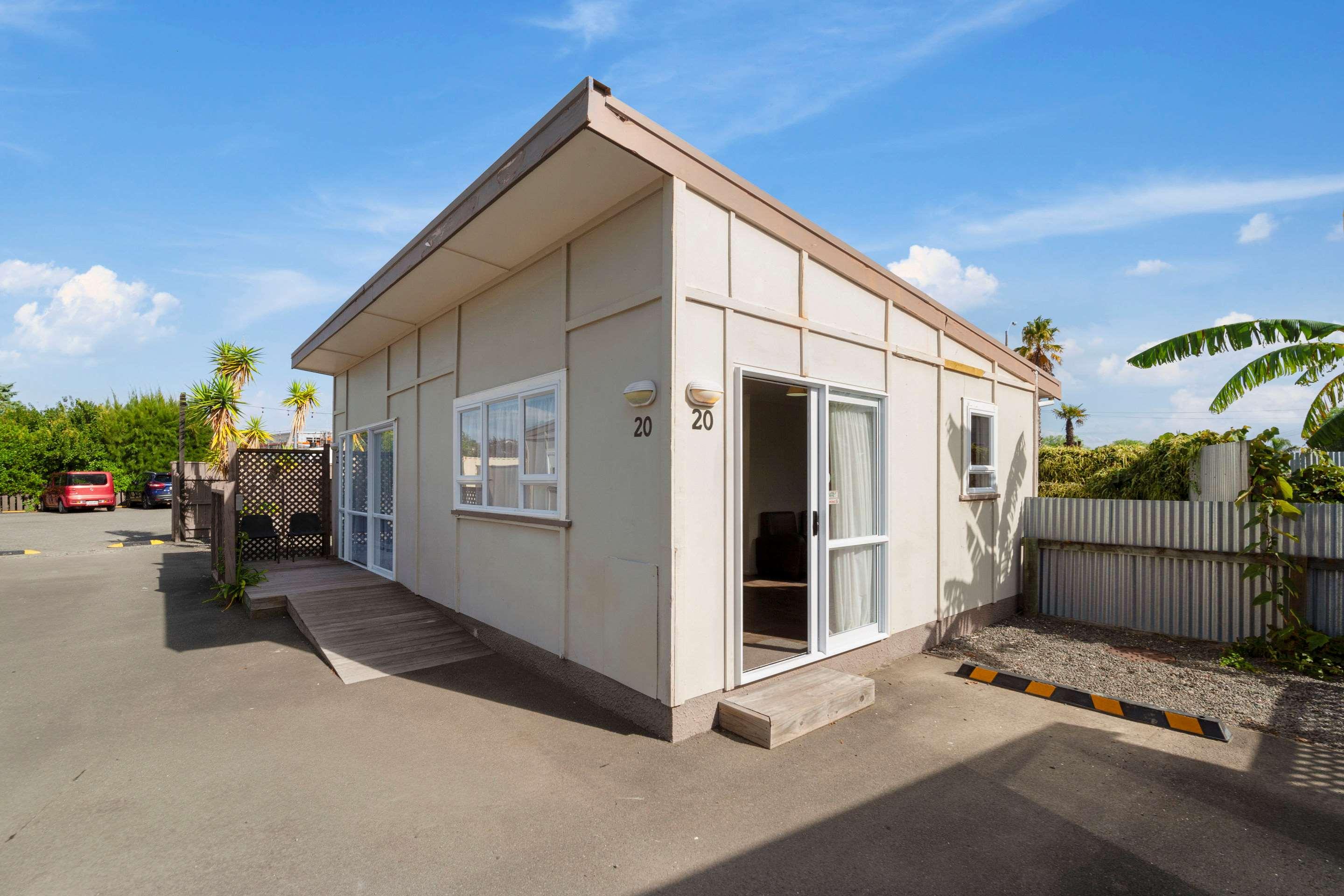 Double King Bed Non Smoking