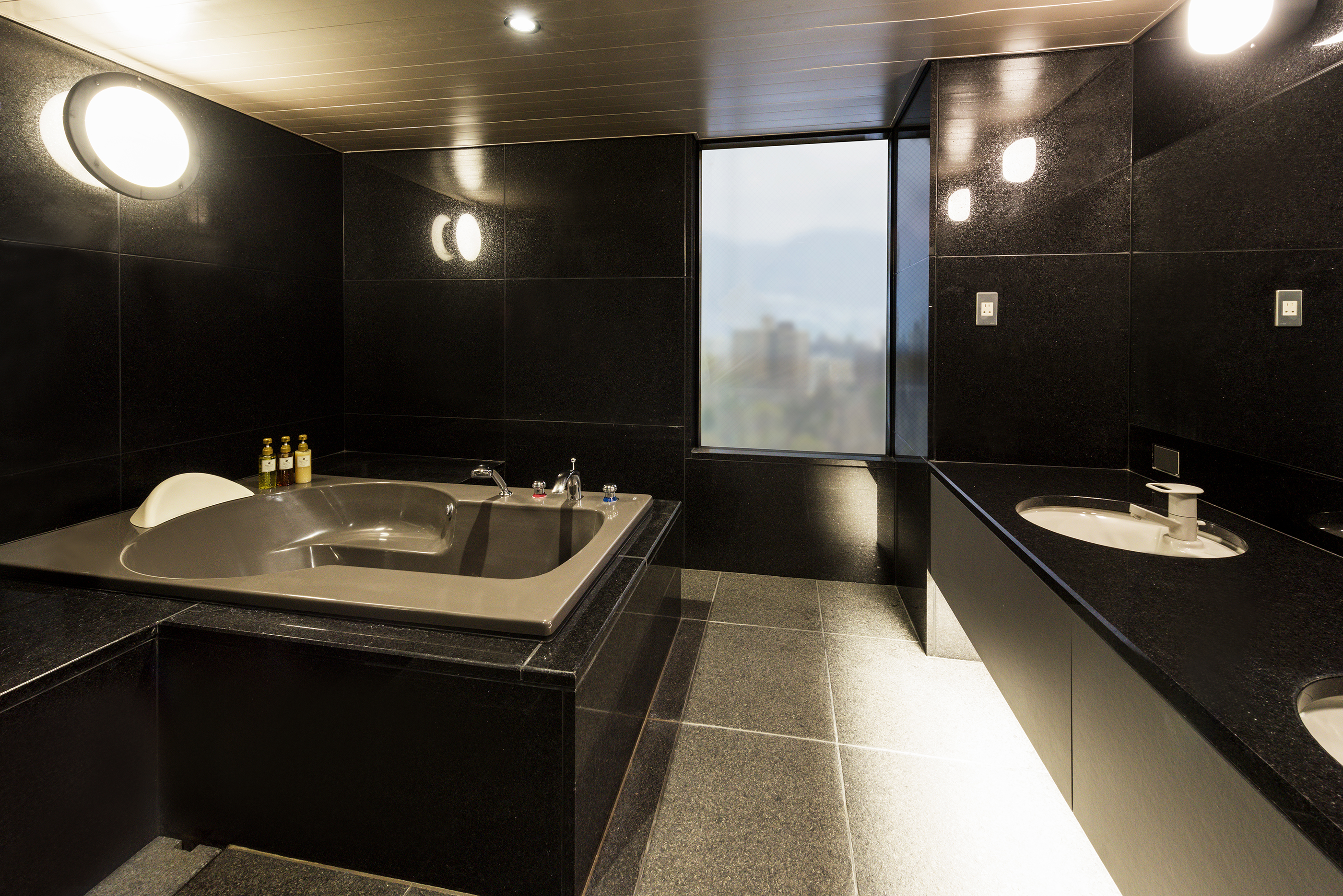 Family Room Grand Deluxe