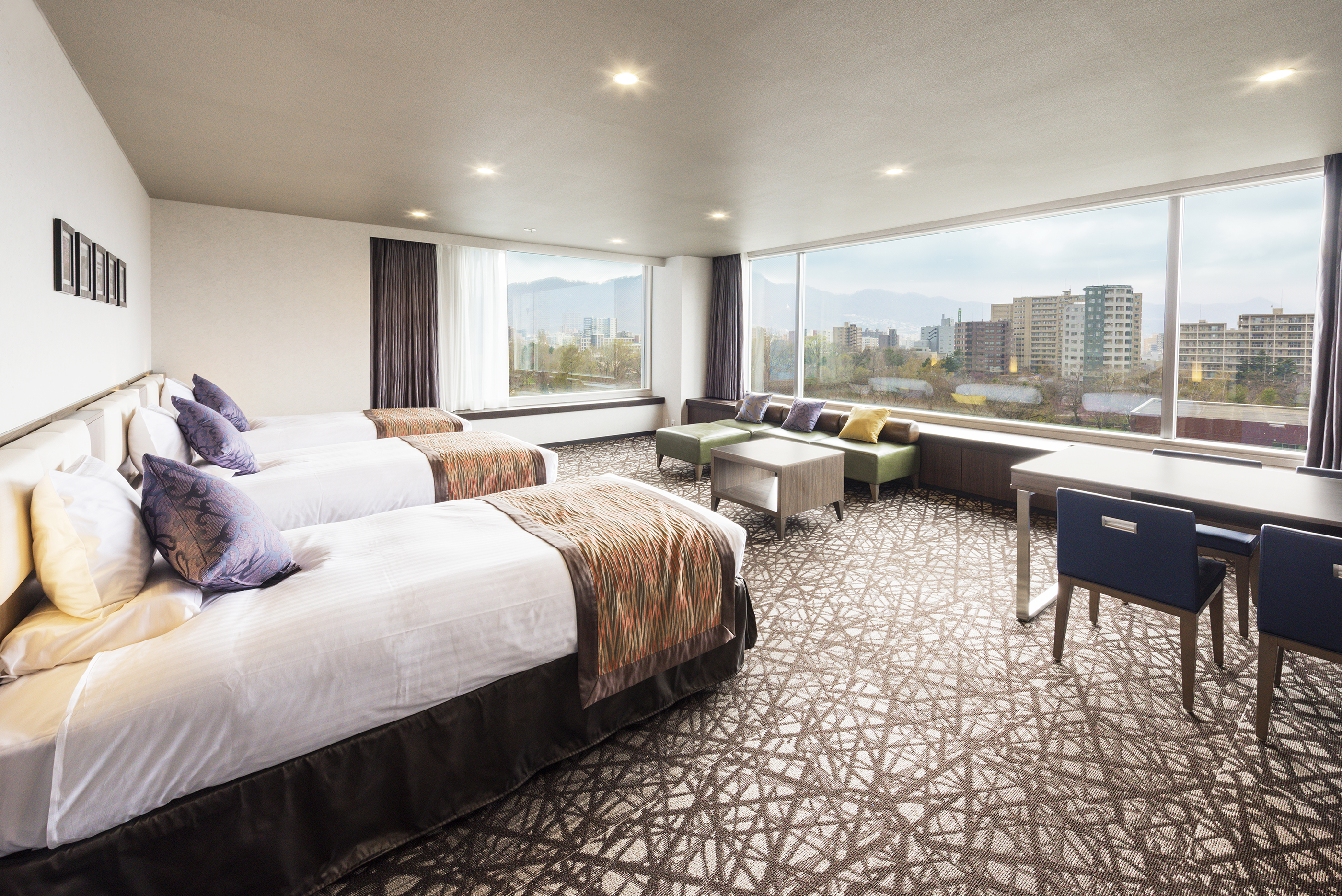 Family Room Grand Deluxe