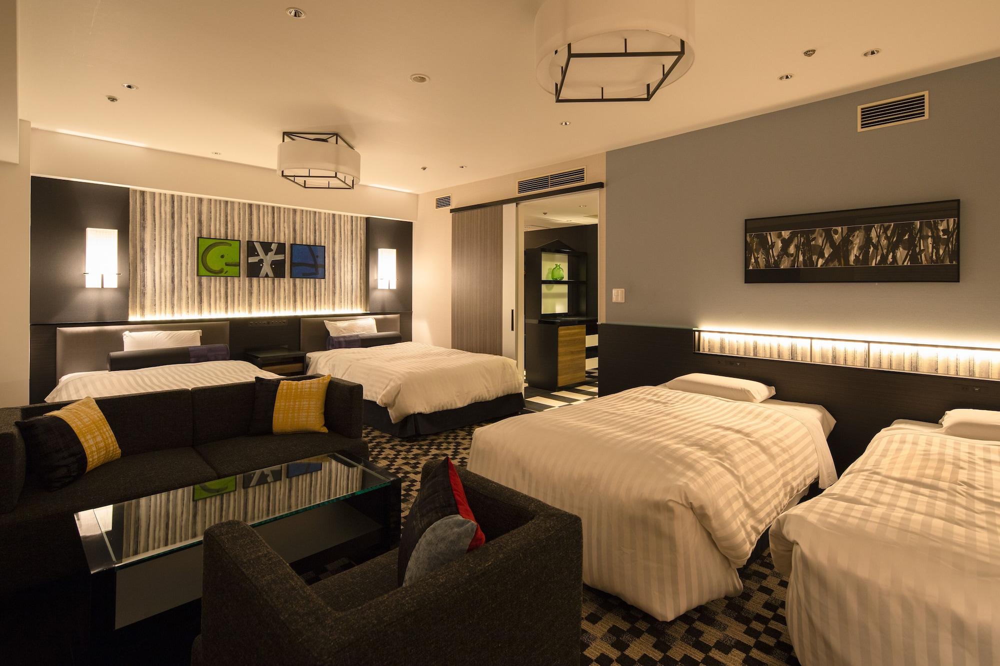 Twin Deluxe Two Beds