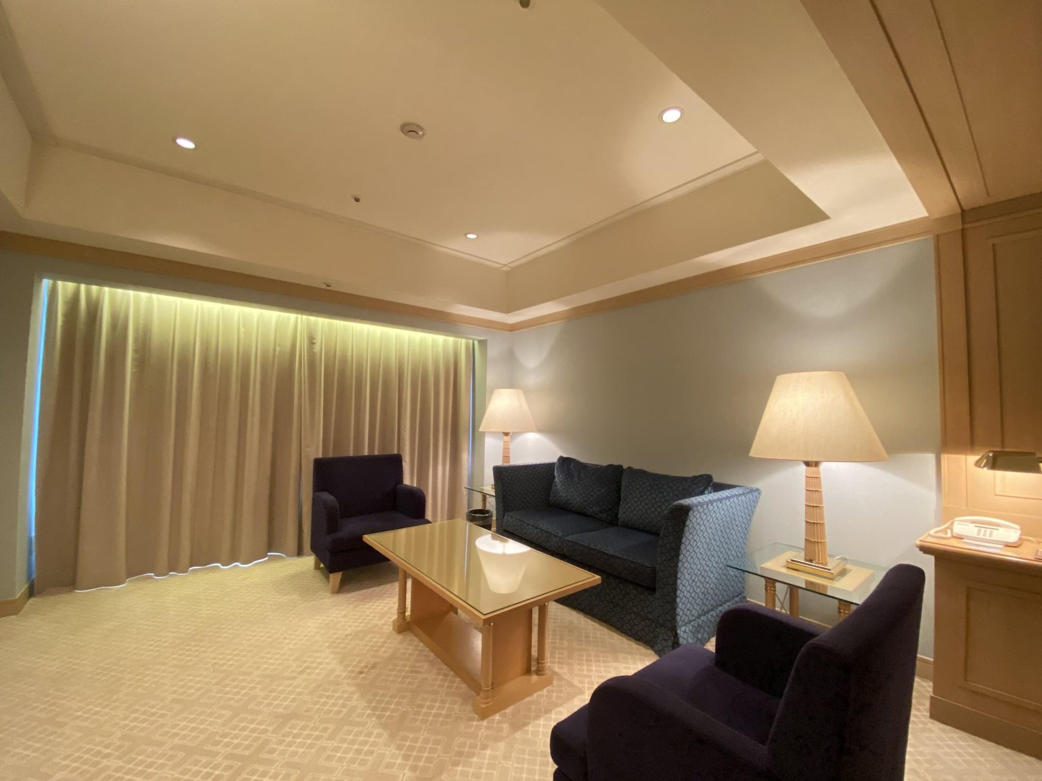 Suite King Bed Smoking