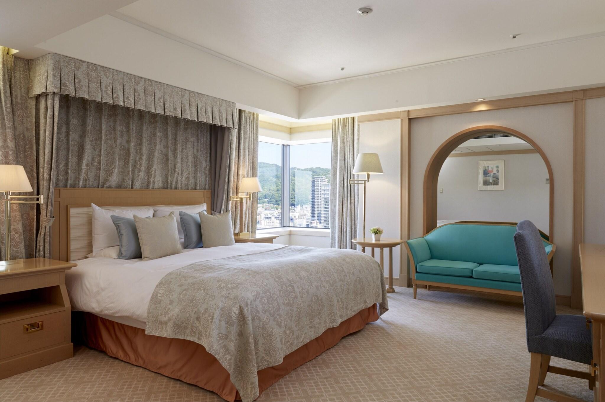 Suite King Bed Smoking