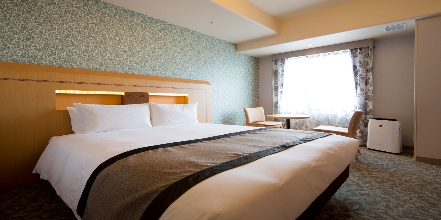 Double King Bed One Bedroom 