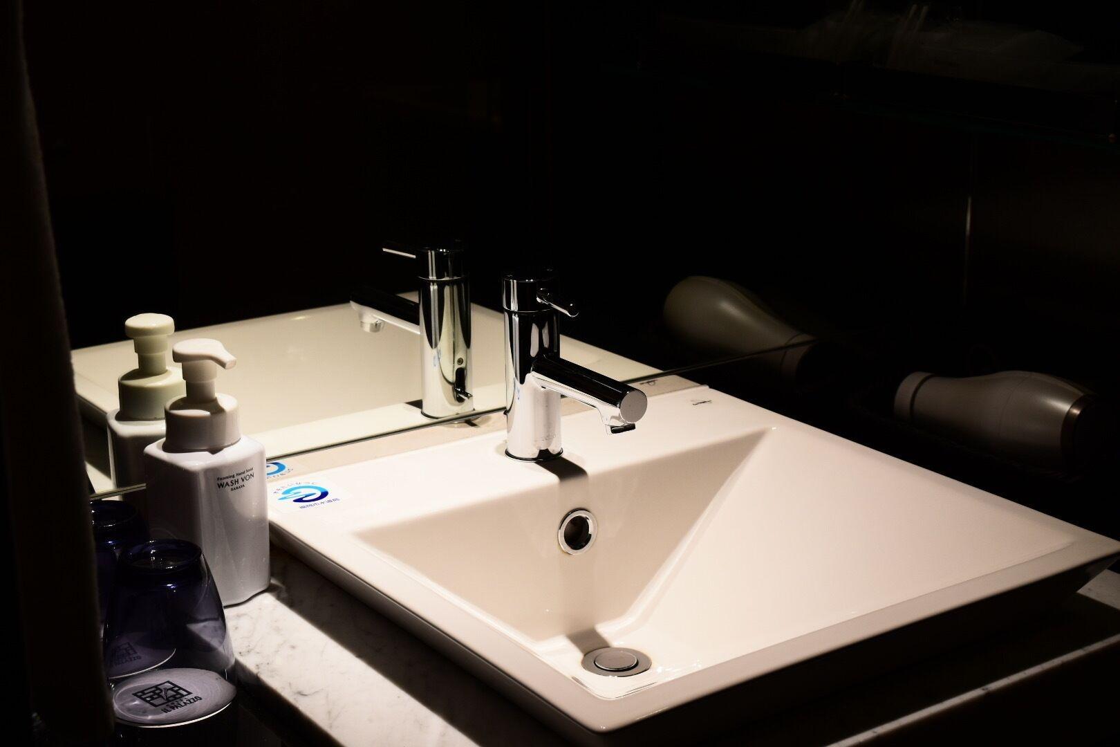 Double Queen Bed Non Smoking