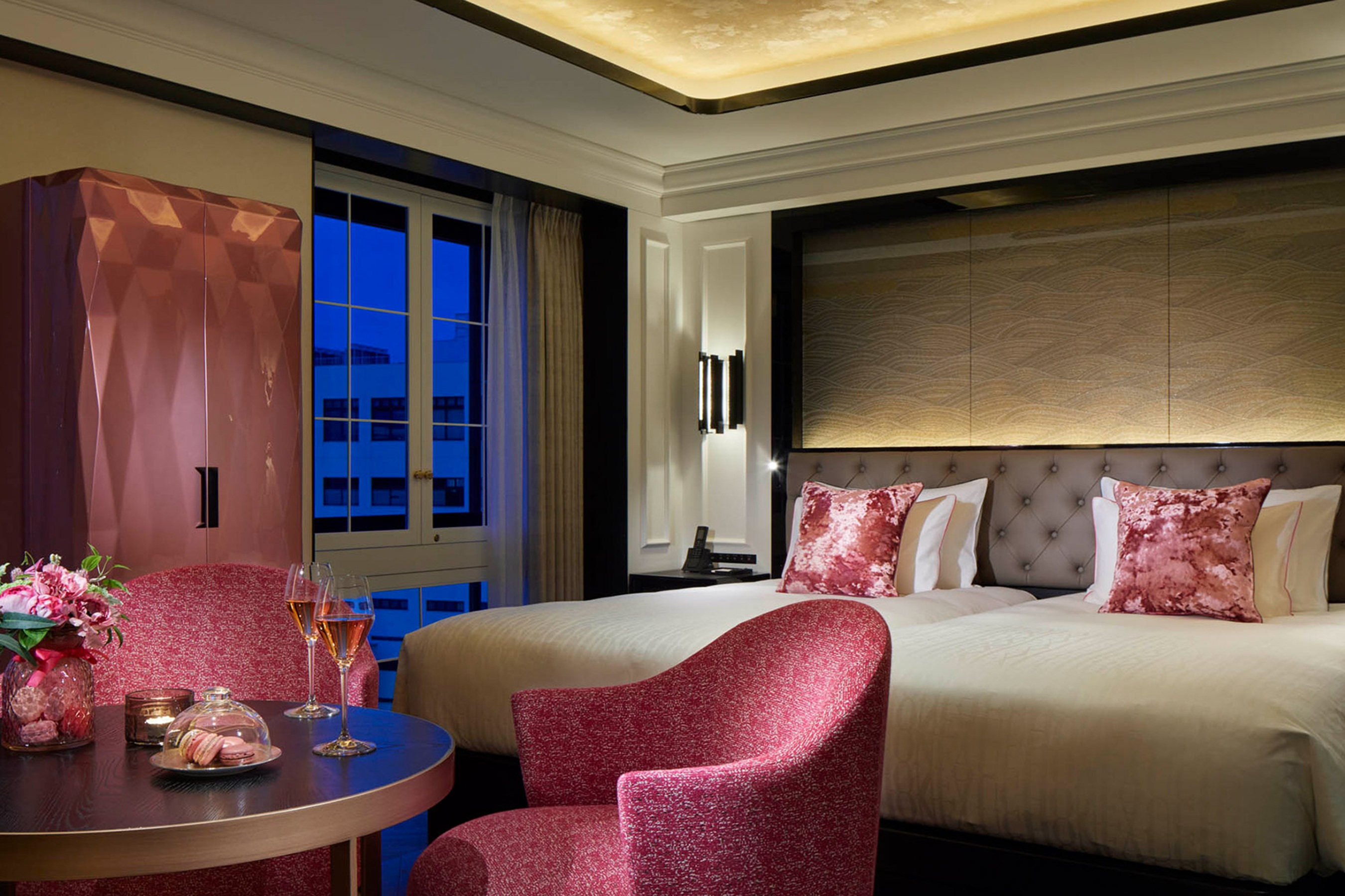 Twin Superior with Views