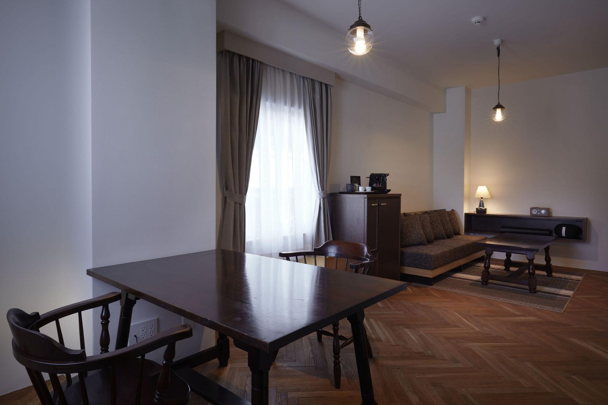 Suite Annex