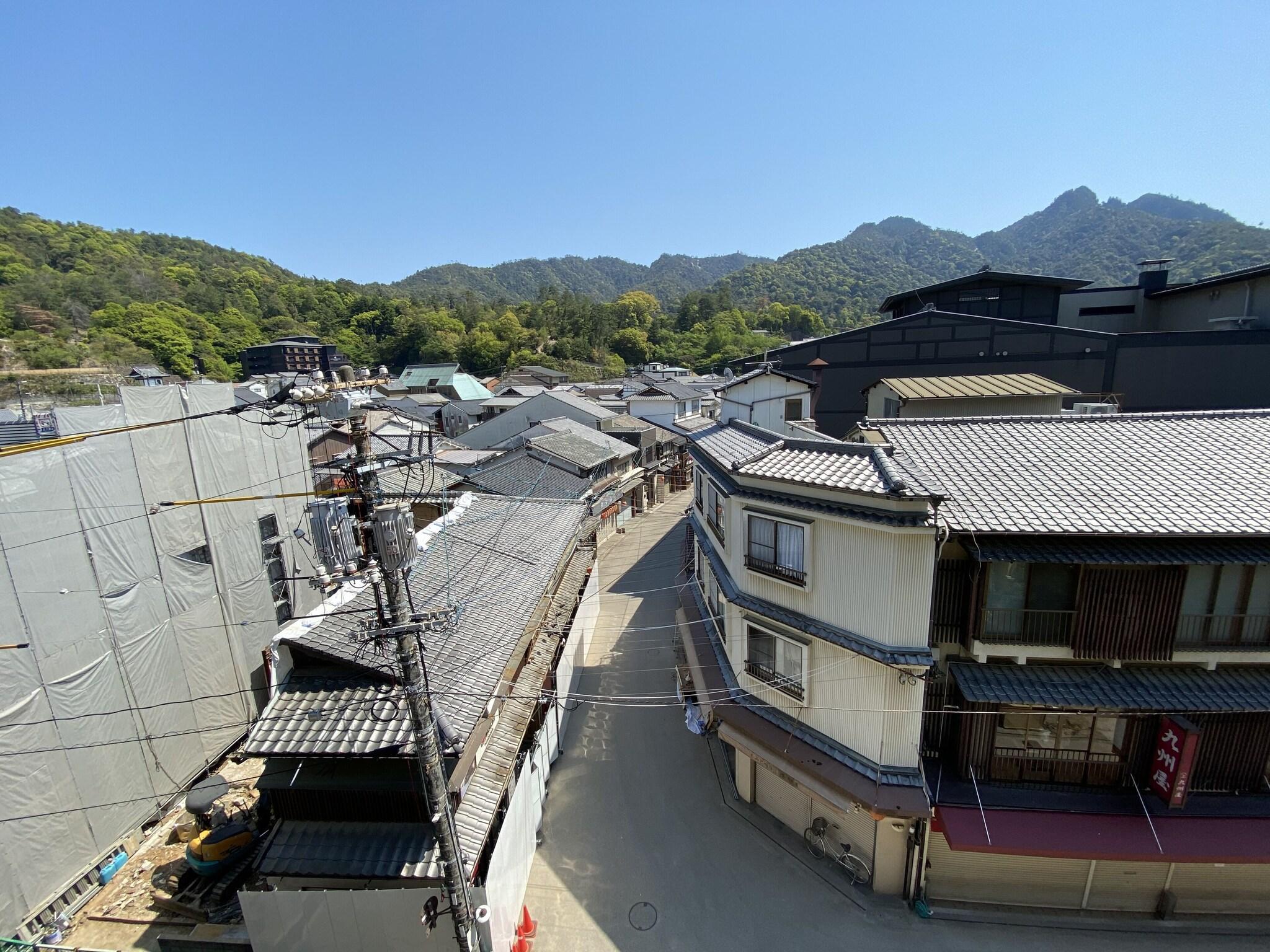 Townhome Connecting Room