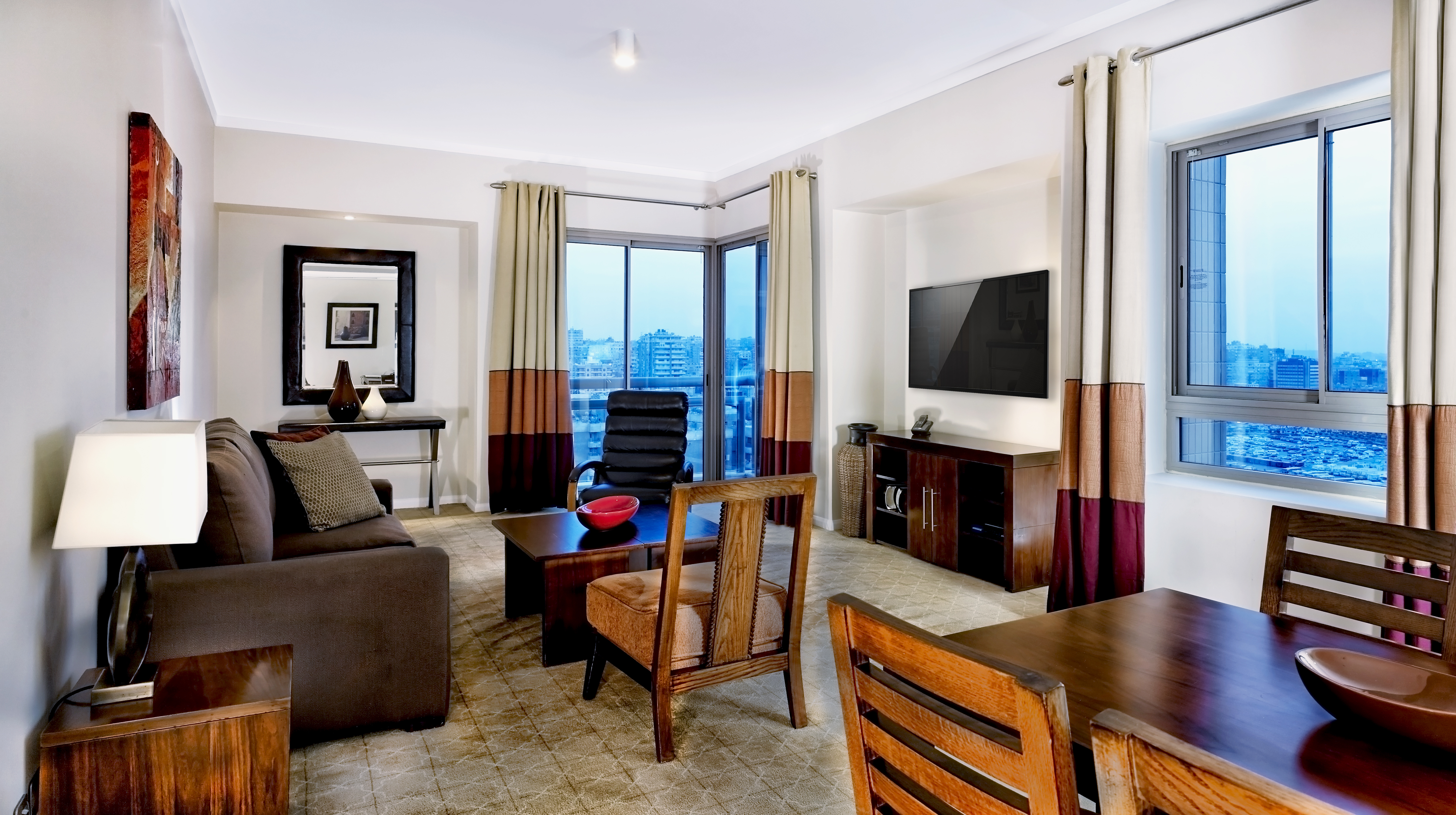 Suite Two Queen Beds Smoking