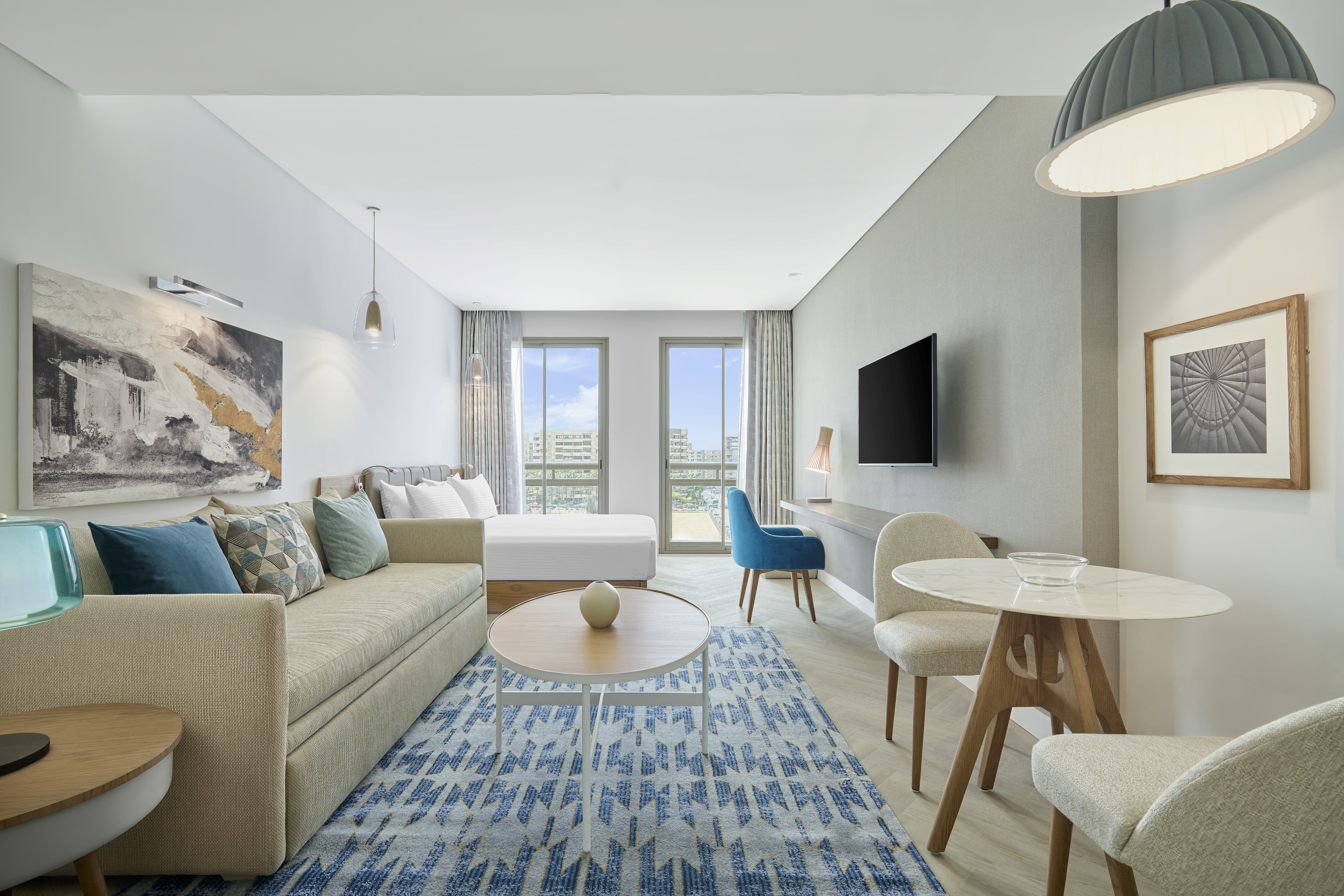 Studio King Size Bed