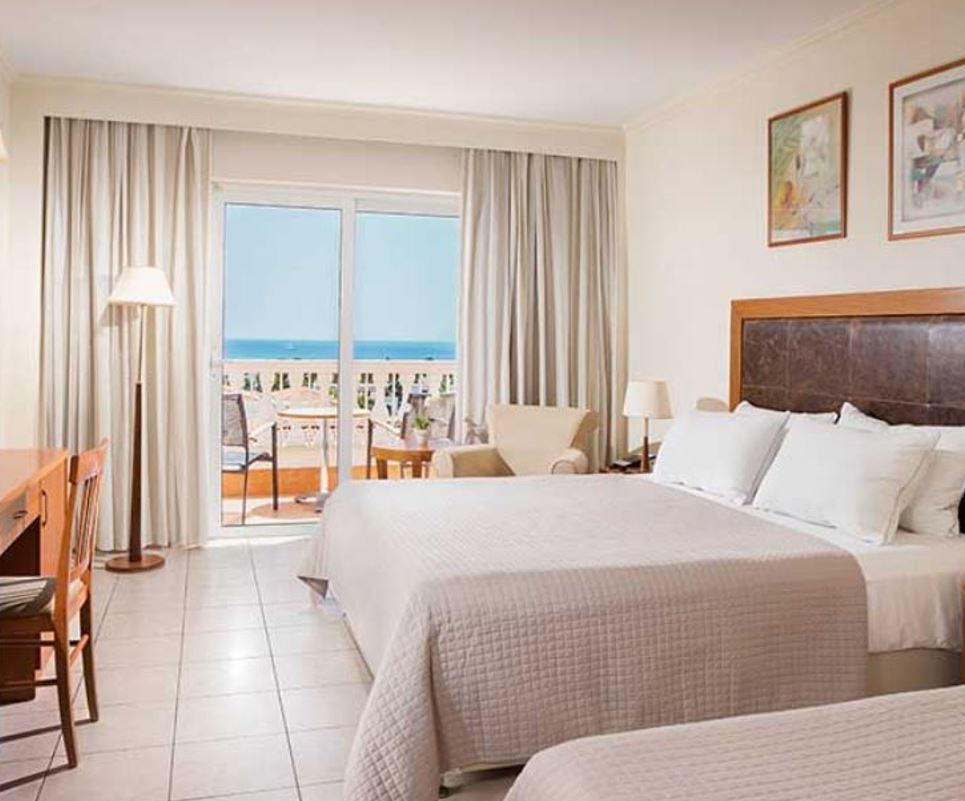 Double Superior Sea View