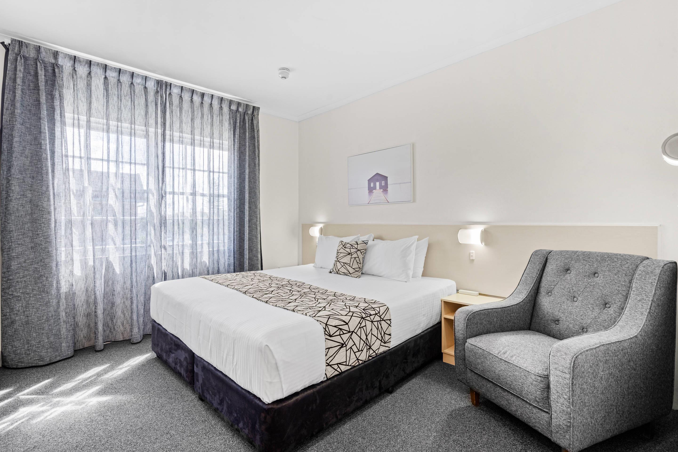 Double King Bed Non Smoking