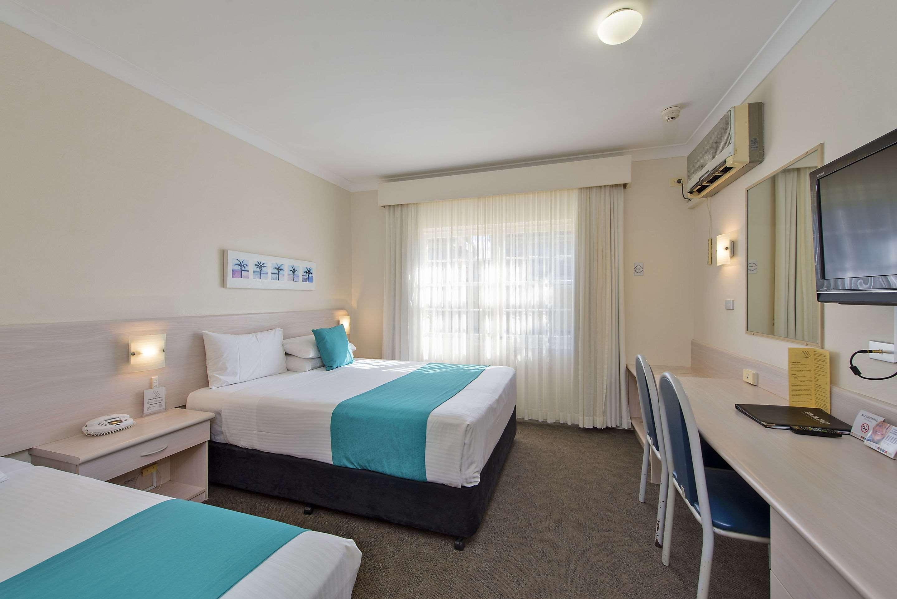 Double Queen Size Bed