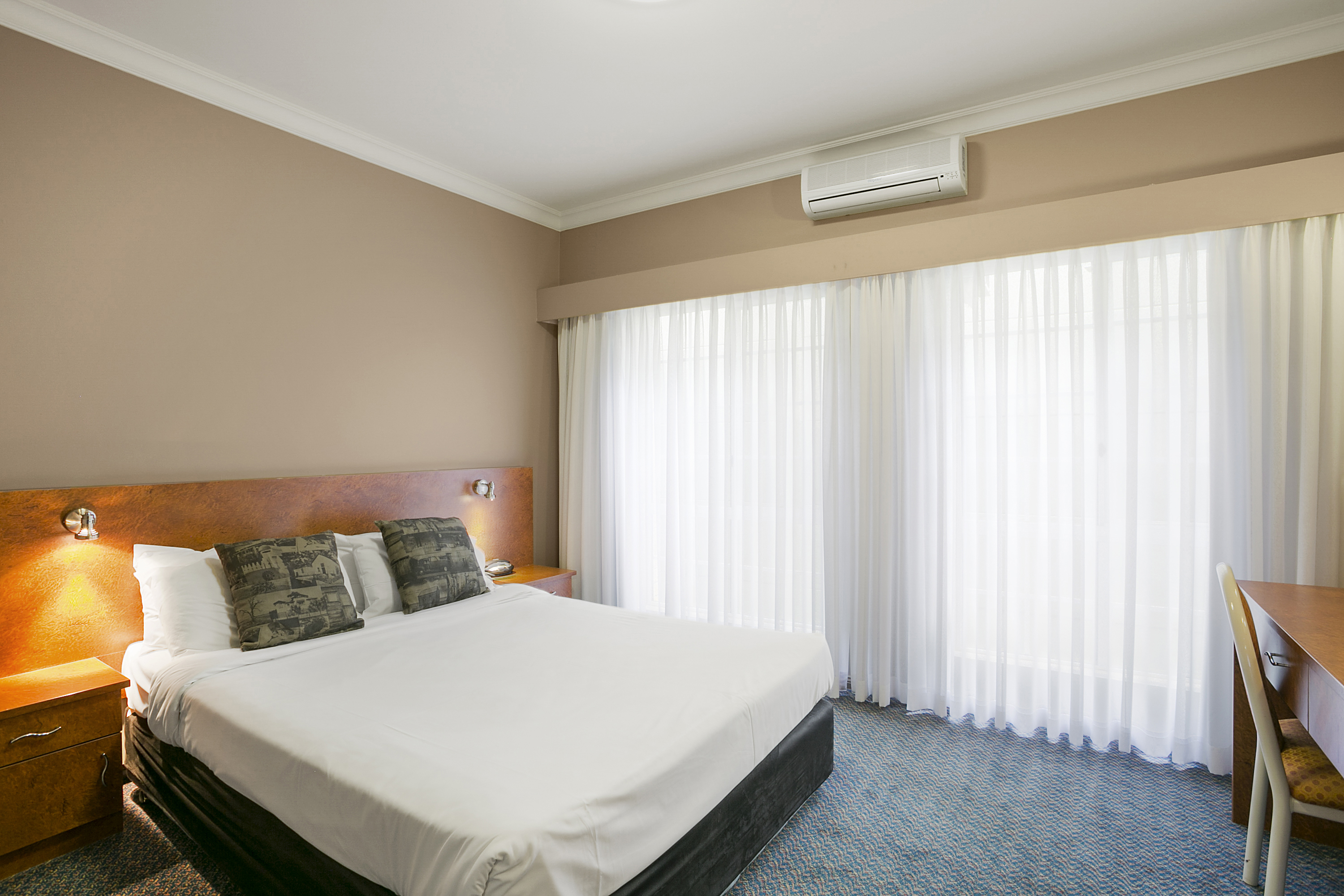 Double Queen Size Bed