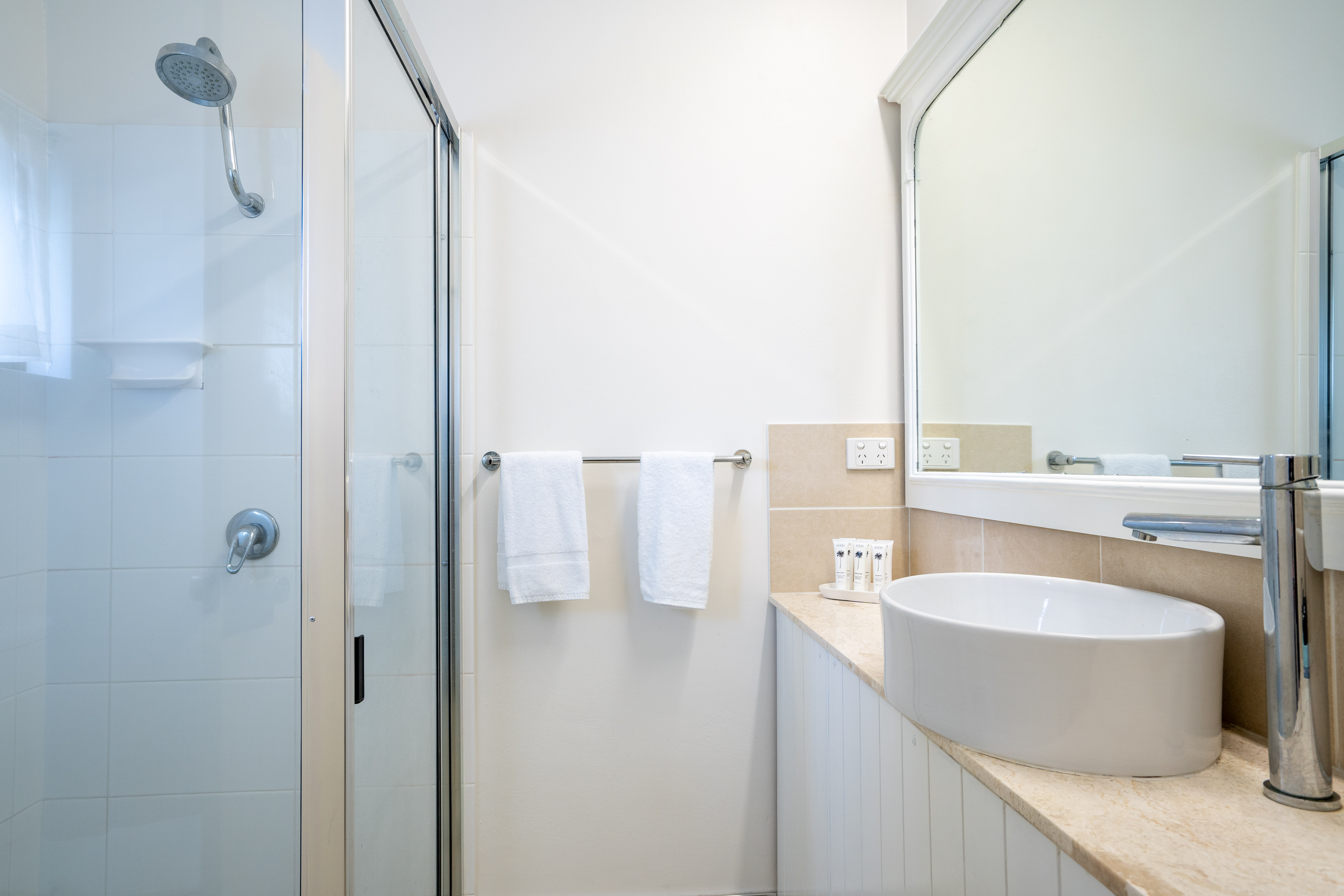 Suite Capacity 3 Two Bedrooms