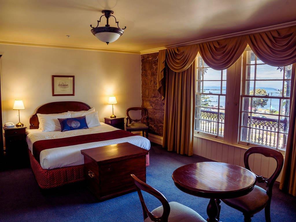 Double King Bed Non Smoking