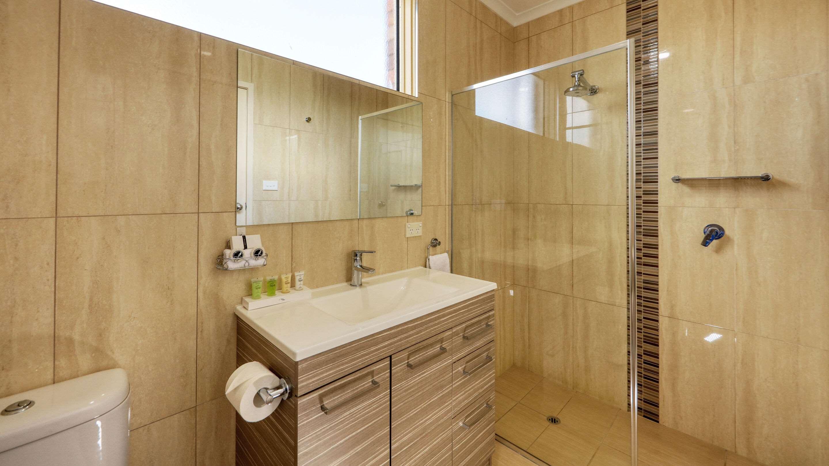 Double Queen Size Bed