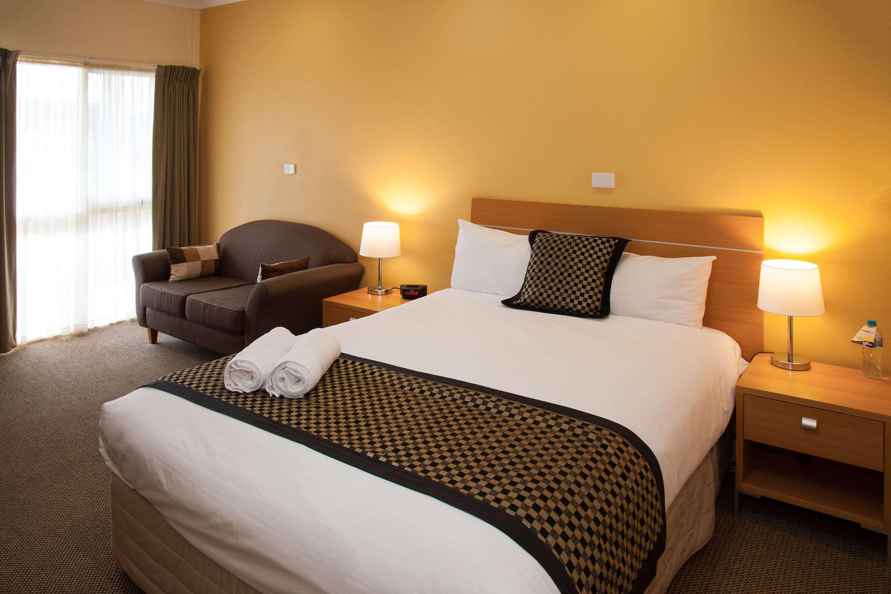 Double Queen Bed Non Smoking