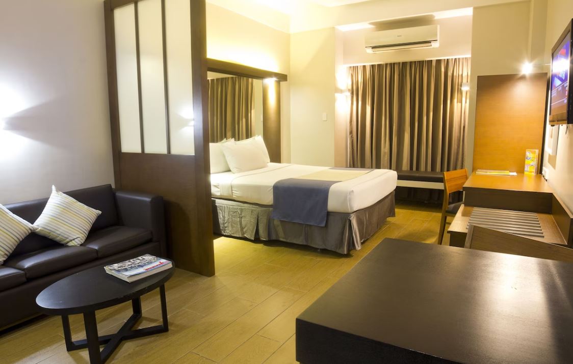 Suite Queen Size Bed