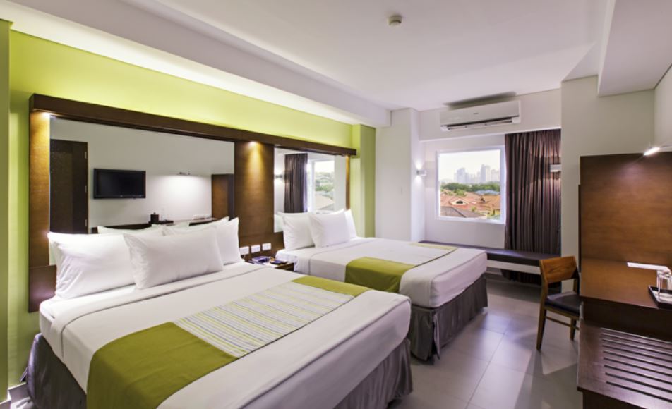 Double Queen Size Bed