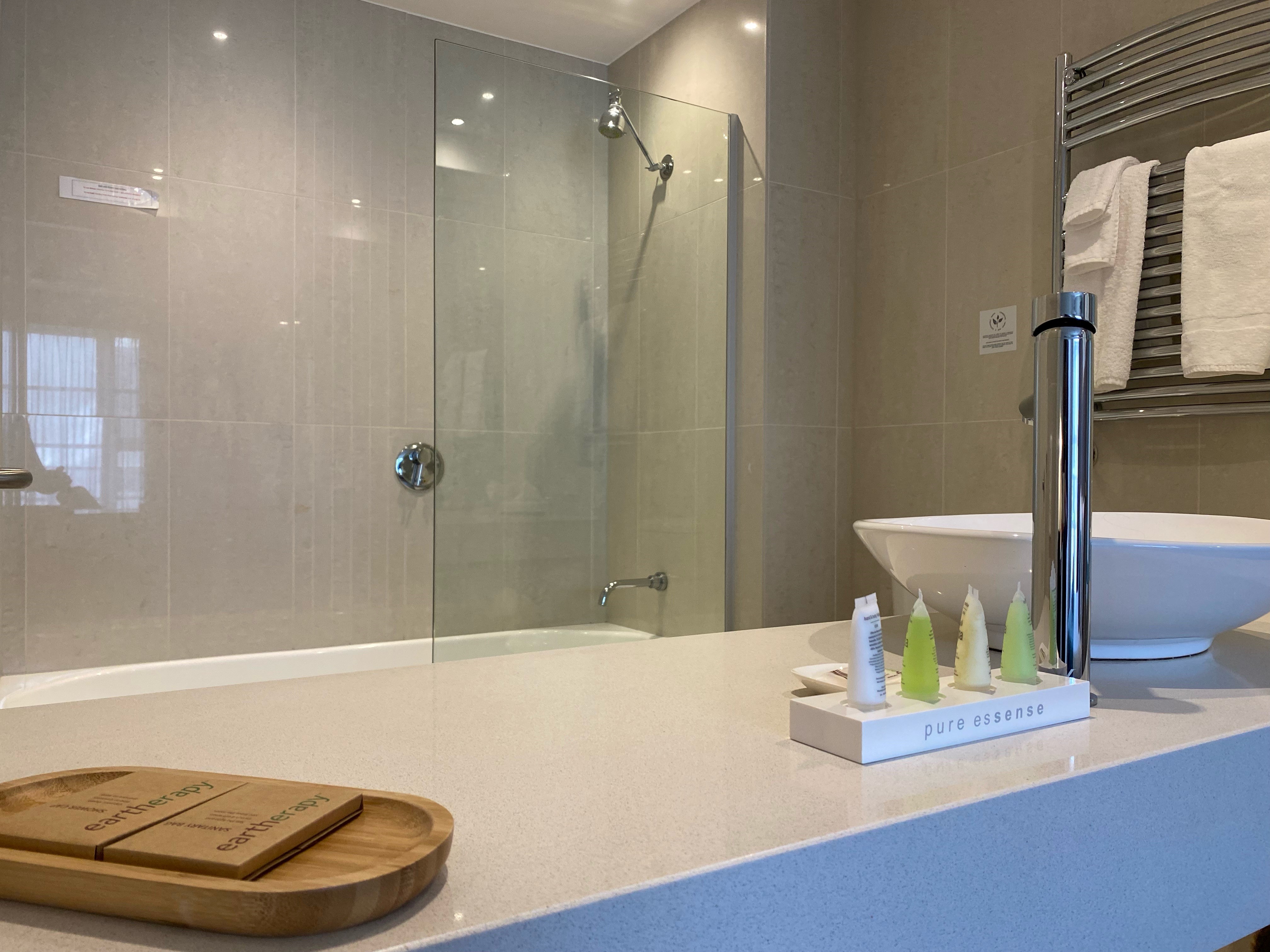 Studio Queen Size Bed