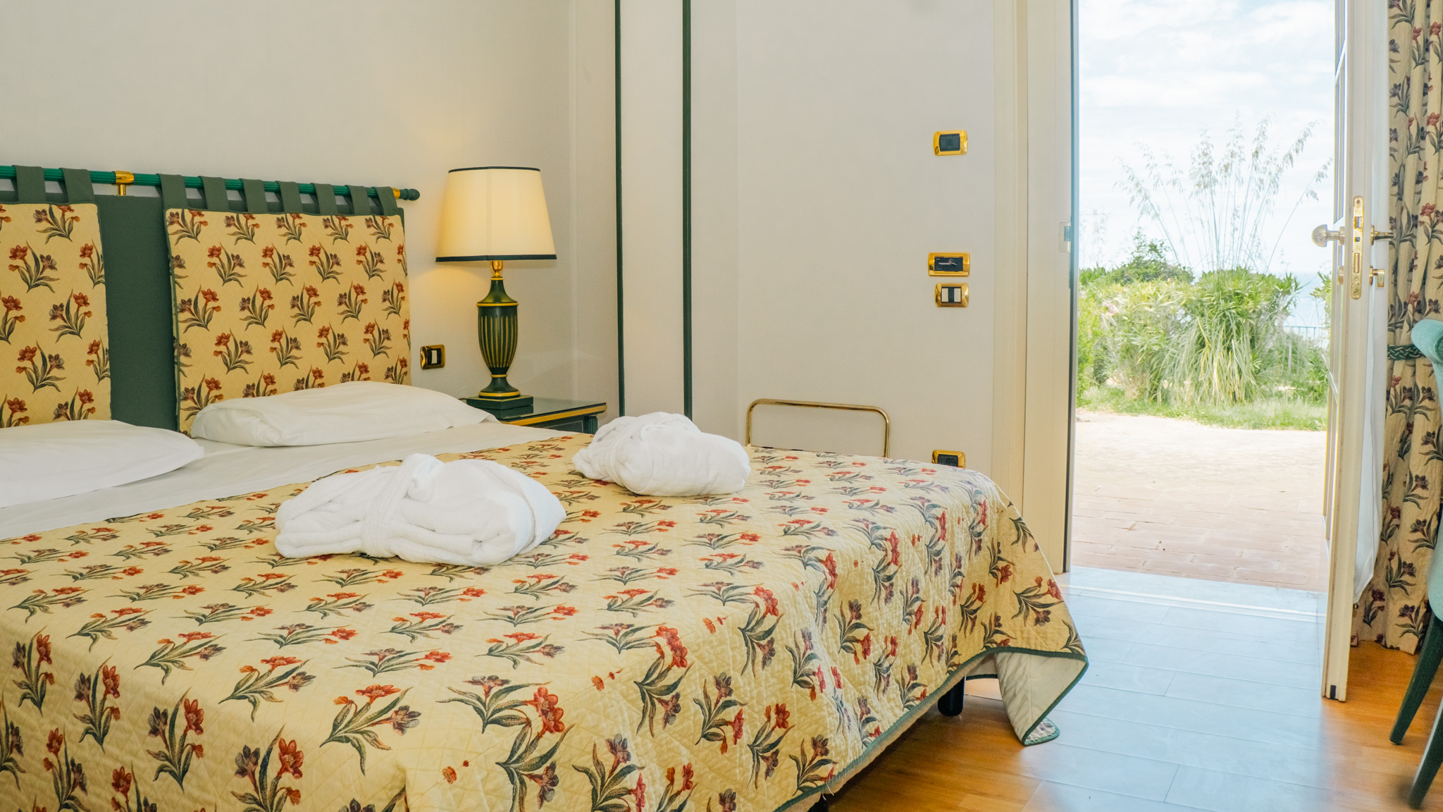 Double or Twin Classic Sea View