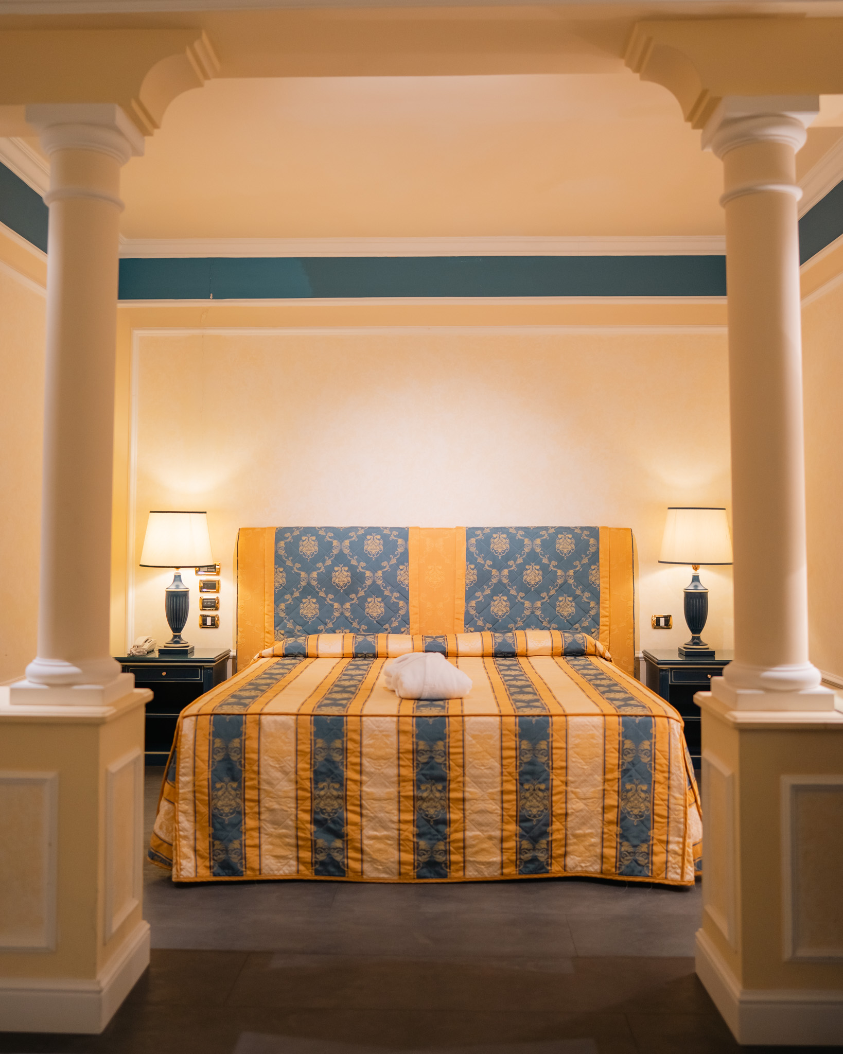 Double Single Superior