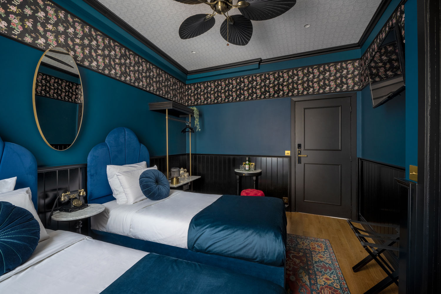 Double or Twin Standard