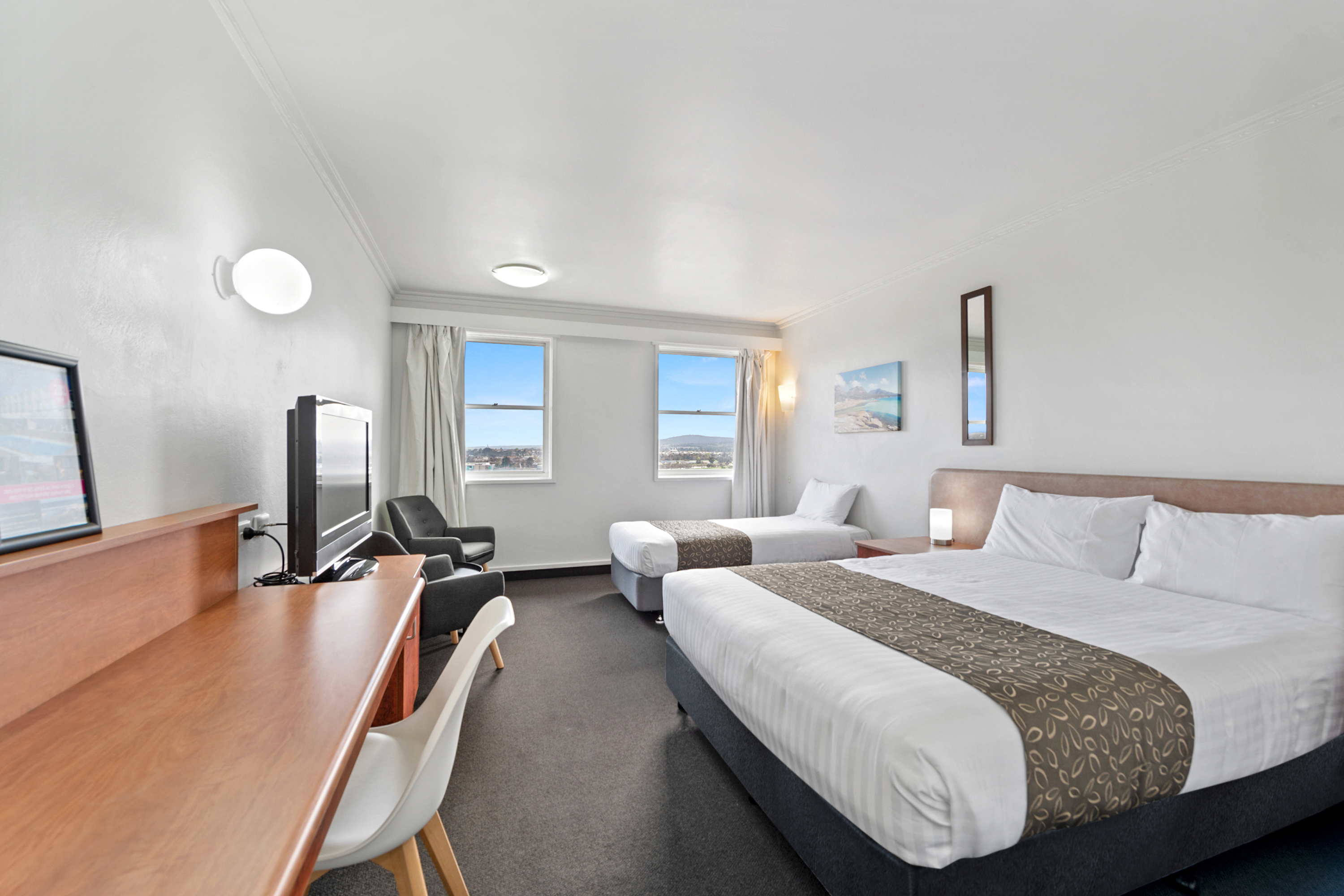 Double or Twin Deluxe