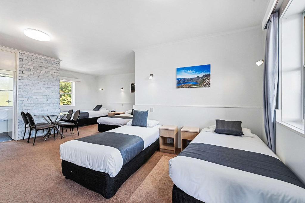 Family Room Standard