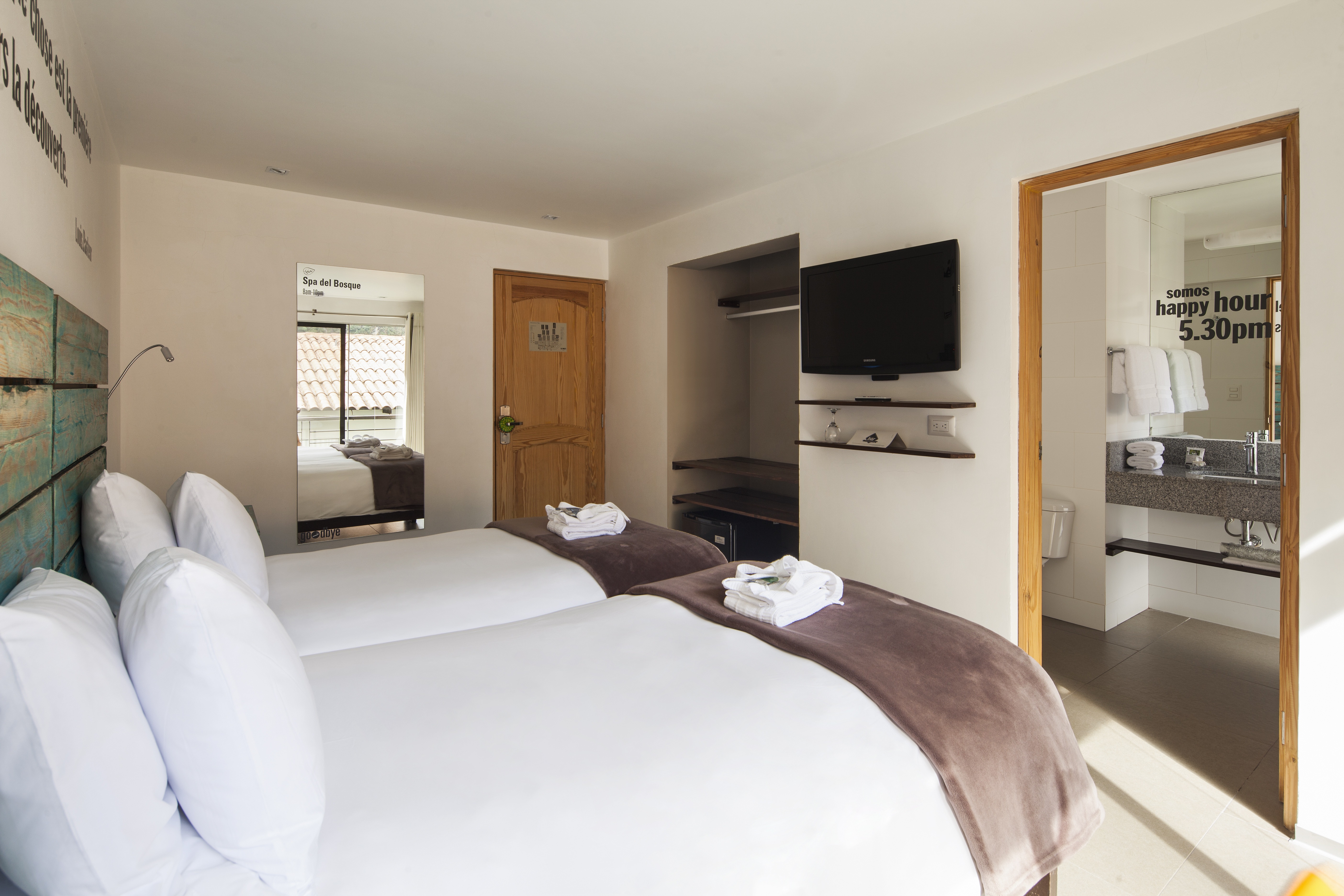 Room Deluxe Two Beds