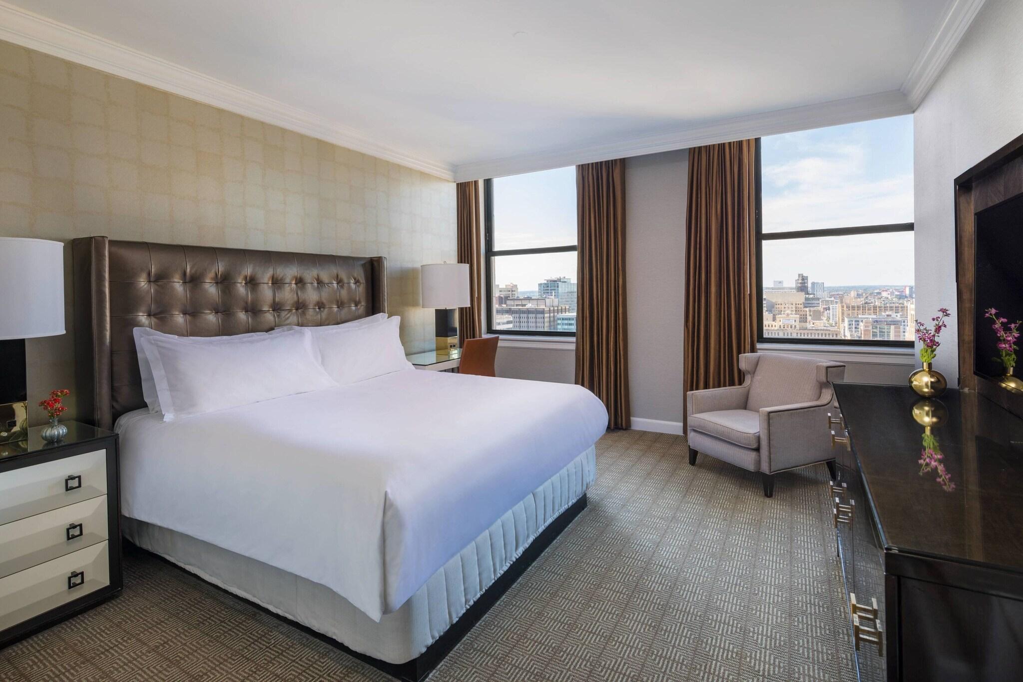 Double Club King Bed