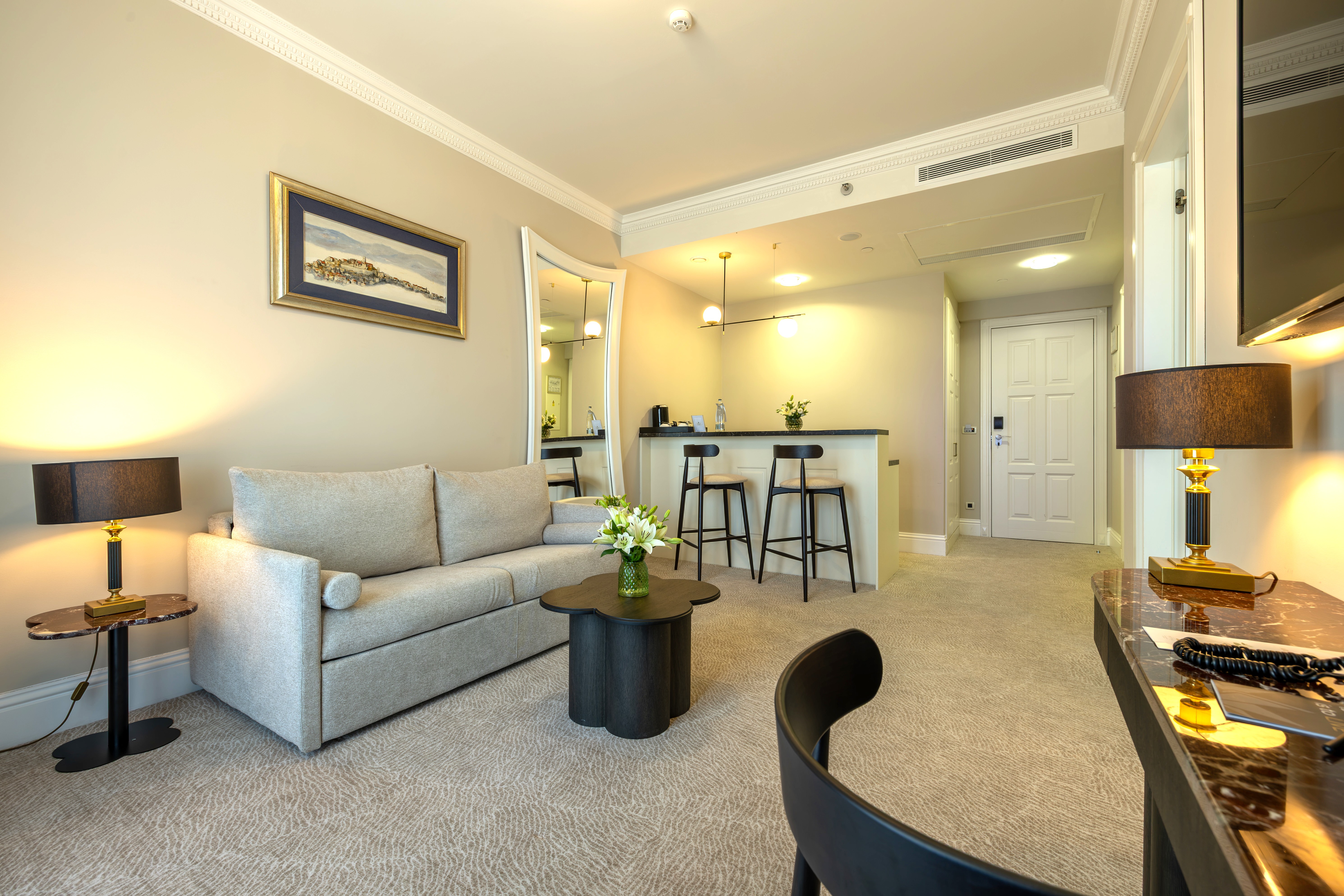 Suite Deluxe with Balcony
