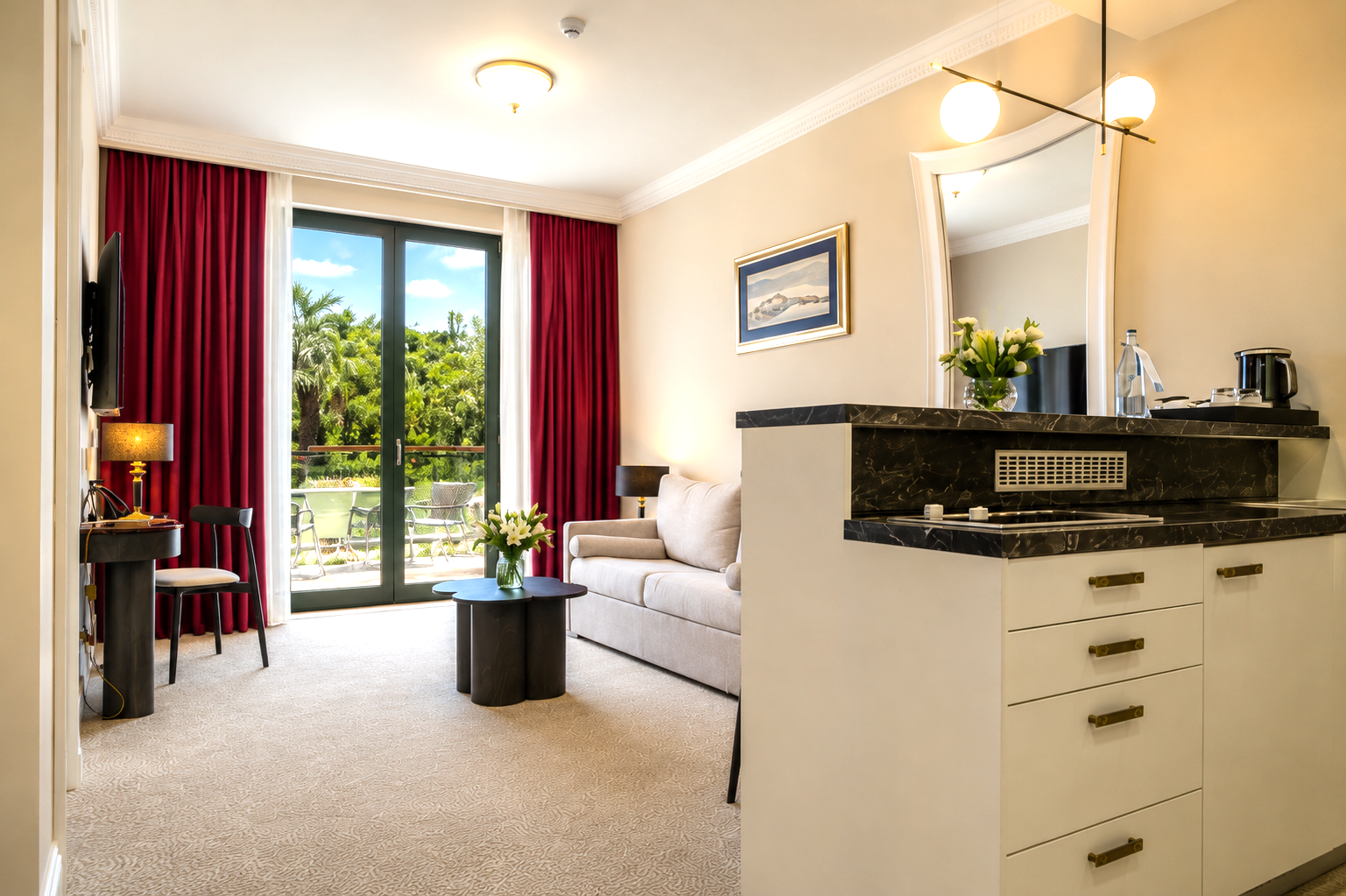 Suite Deluxe with Balcony