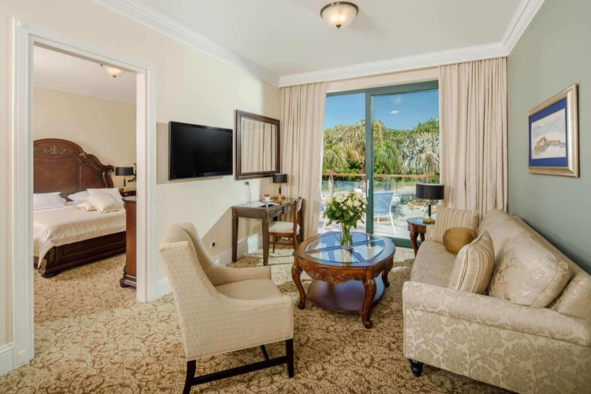 Suite Deluxe with Balcony