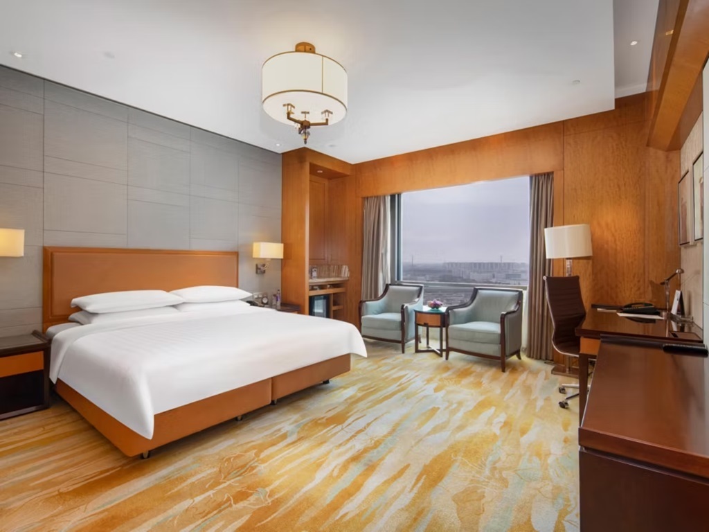 Double Classic King Bed