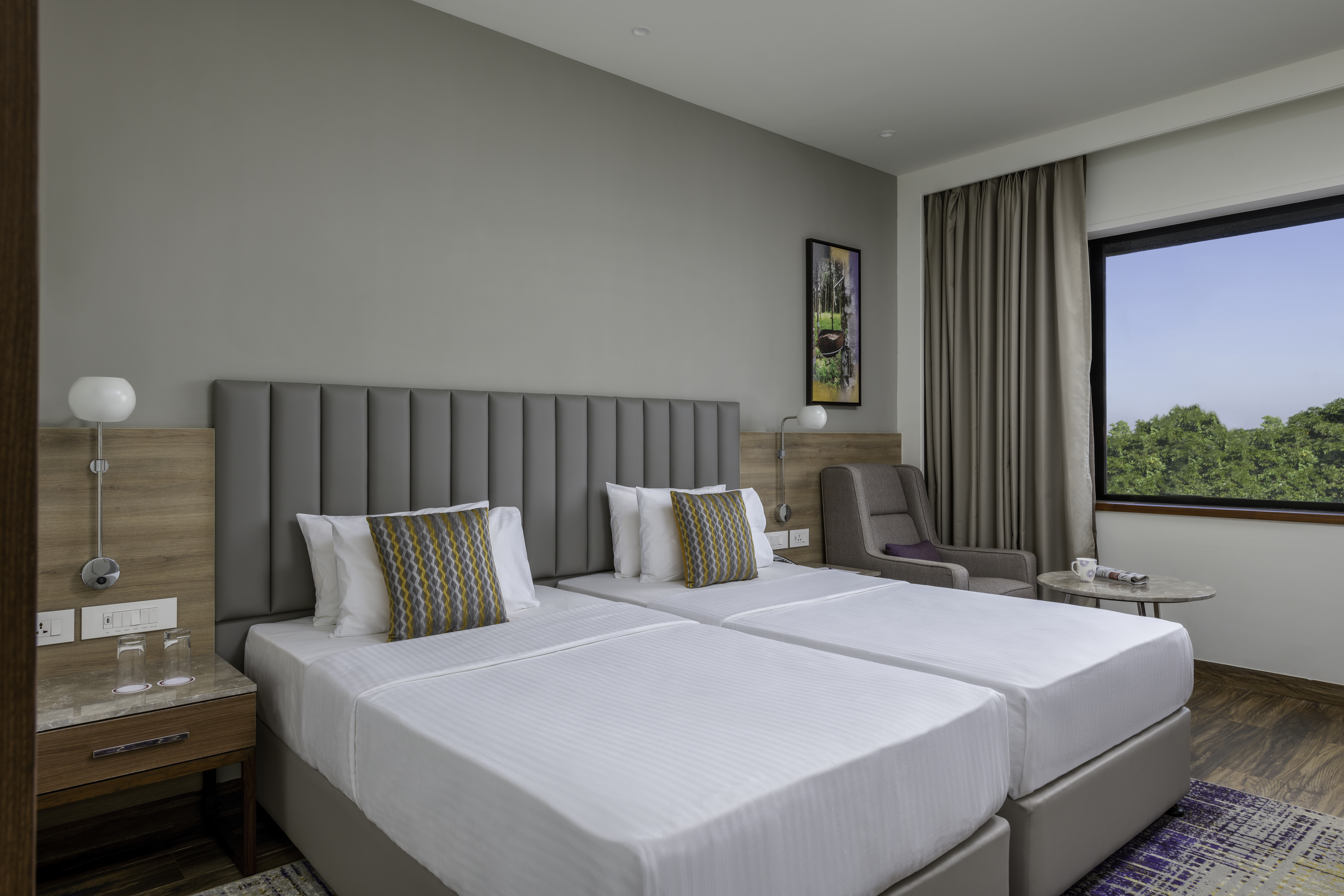 Twin Superior City View