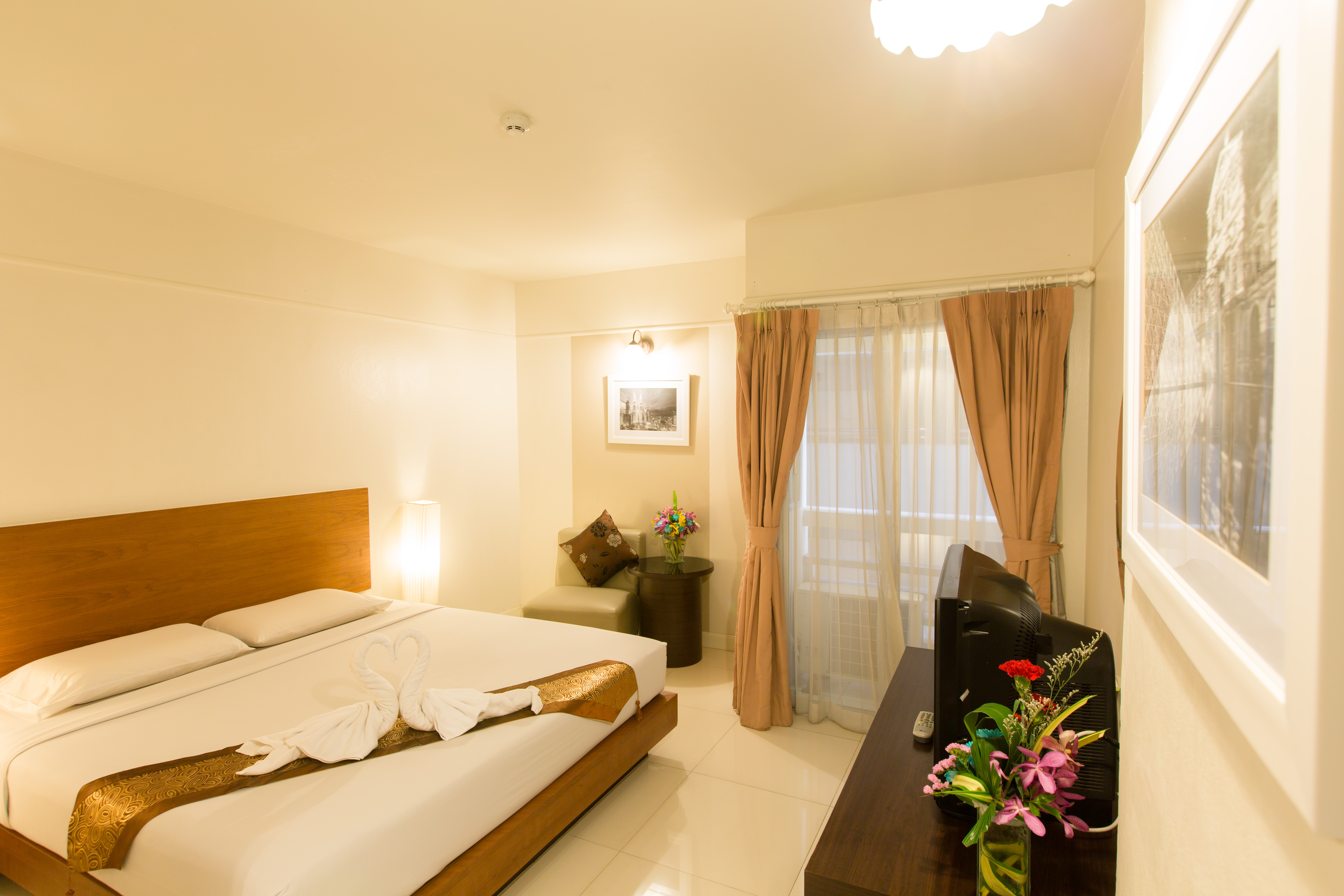 Double or Twin Standard