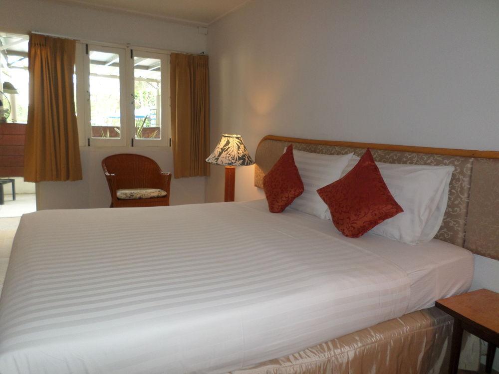 Double Superior Garden View