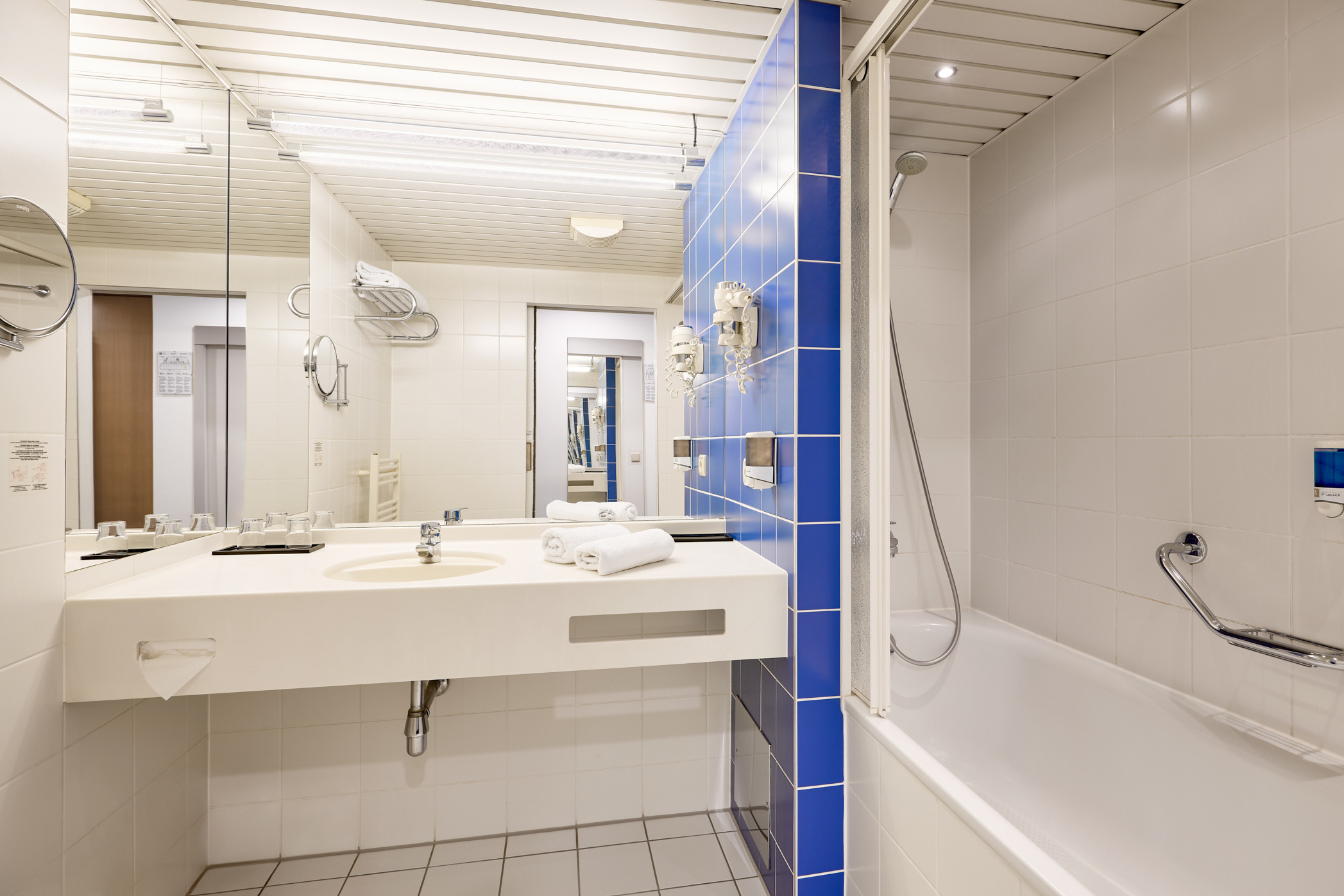 Double or Twin Standard